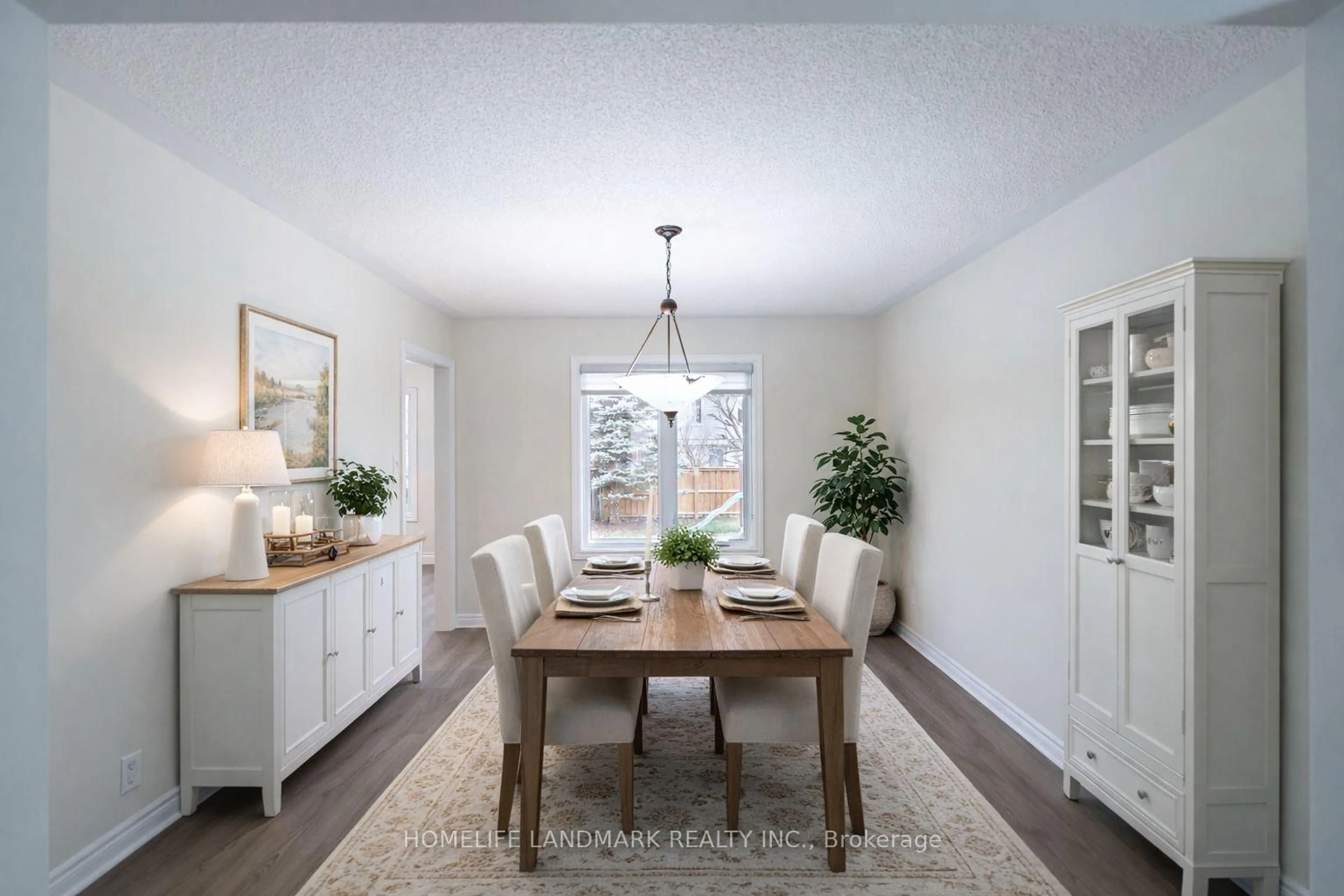 Dining room, wood/laminate floor for 134 Moraine Crt, London North Ontario N6G 4Z1