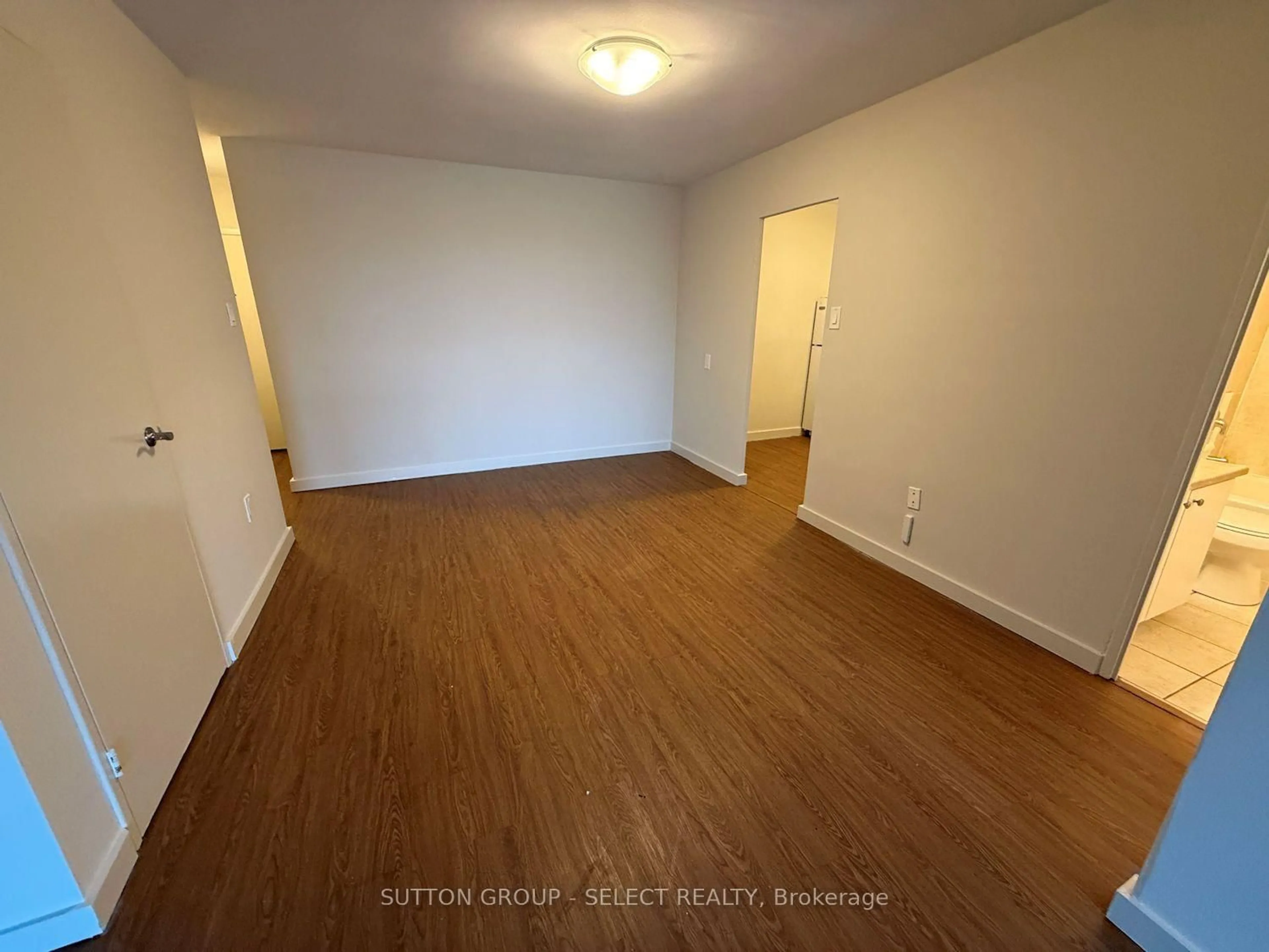 A pic of a room for 573 Mornington Ave #607, London East Ontario N5Y 4T9