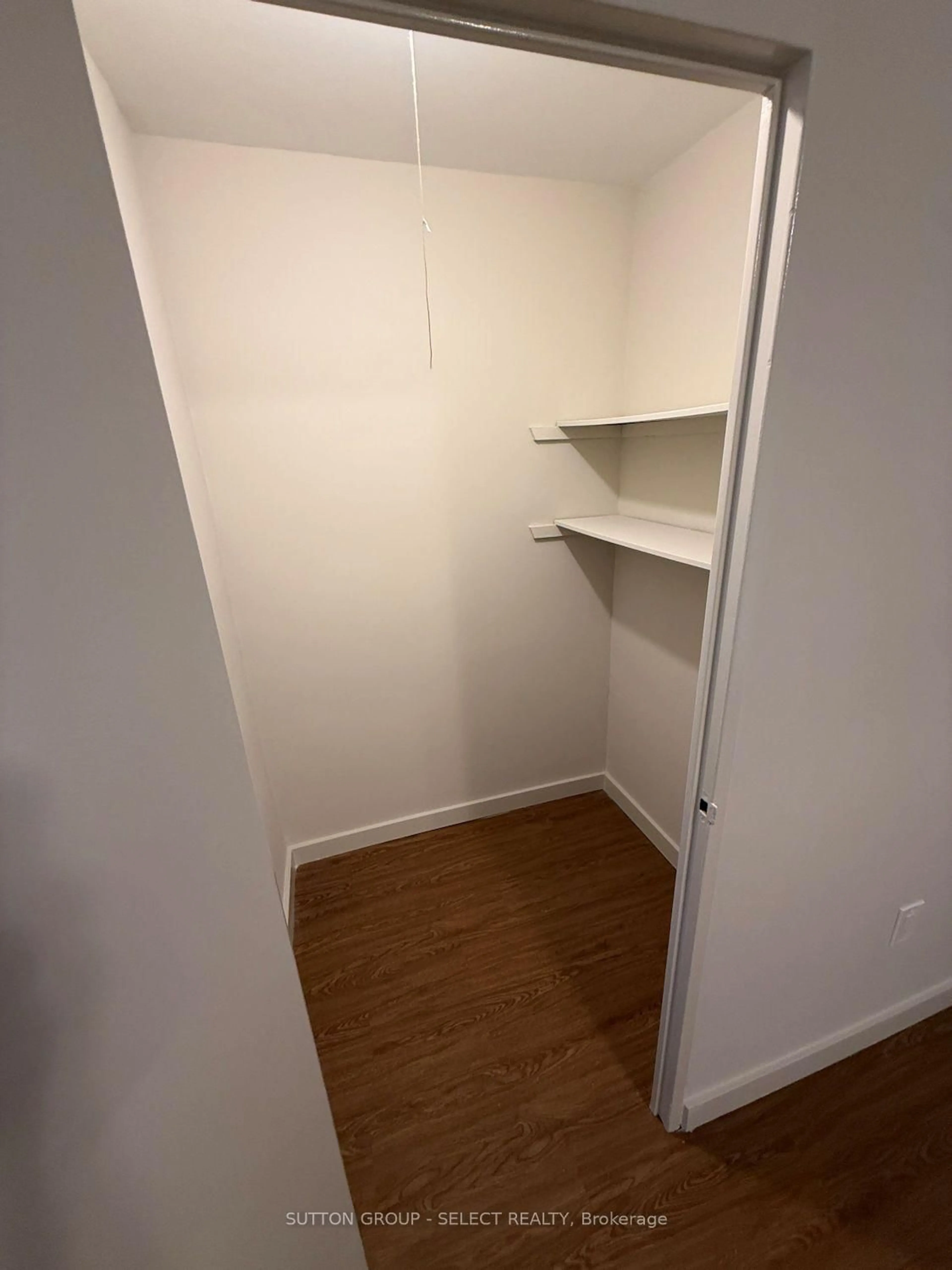 A pic of a room for 573 Mornington Ave #607, London East Ontario N5Y 4T9