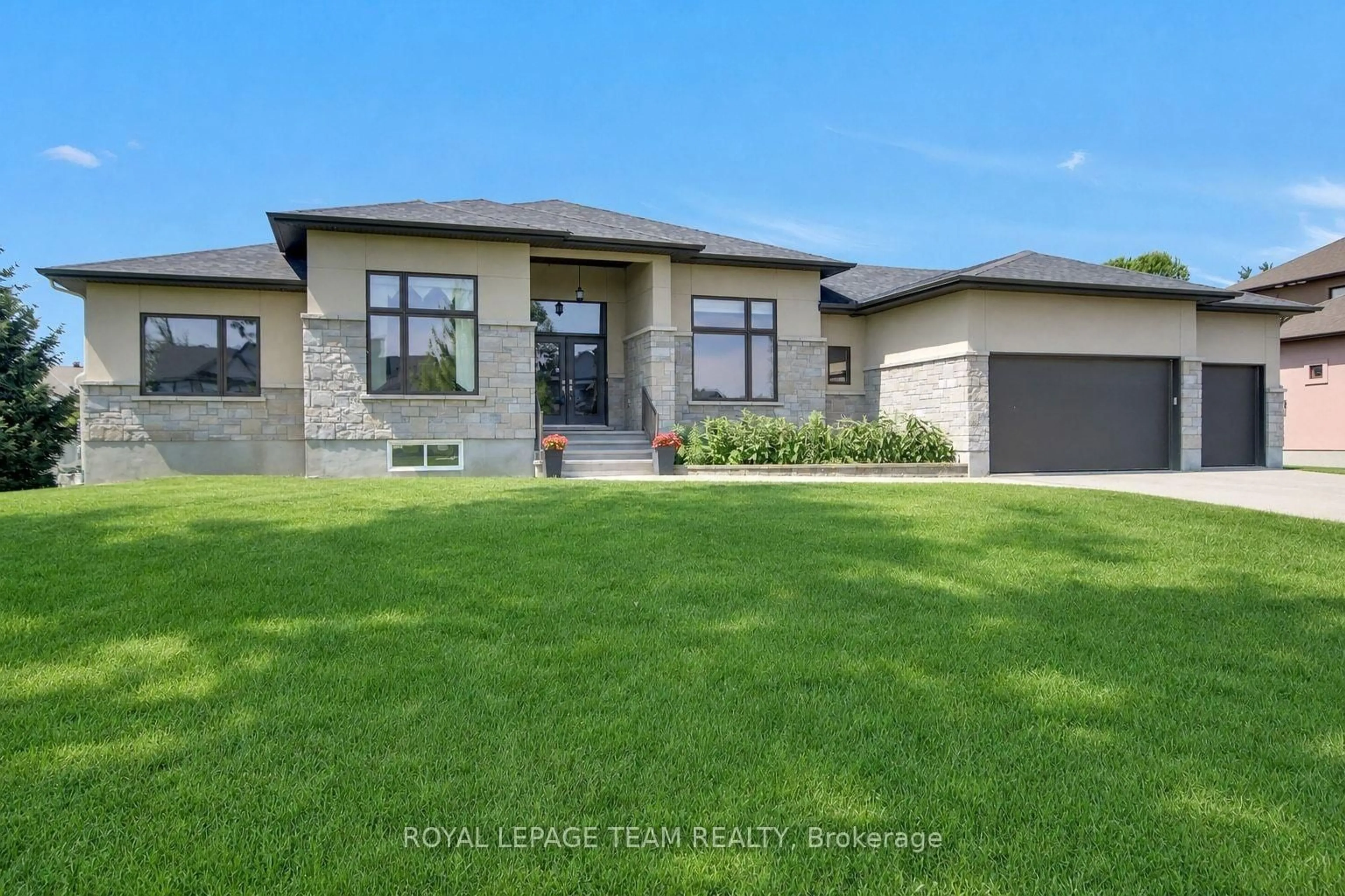 Unknown for 1801 CEDARLAKES Way, Greely Ontario K4P 1G4