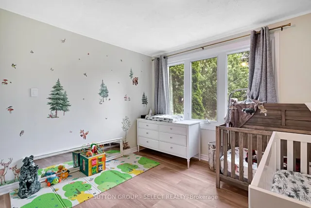 1129 Sunningdale Rd, London North 5