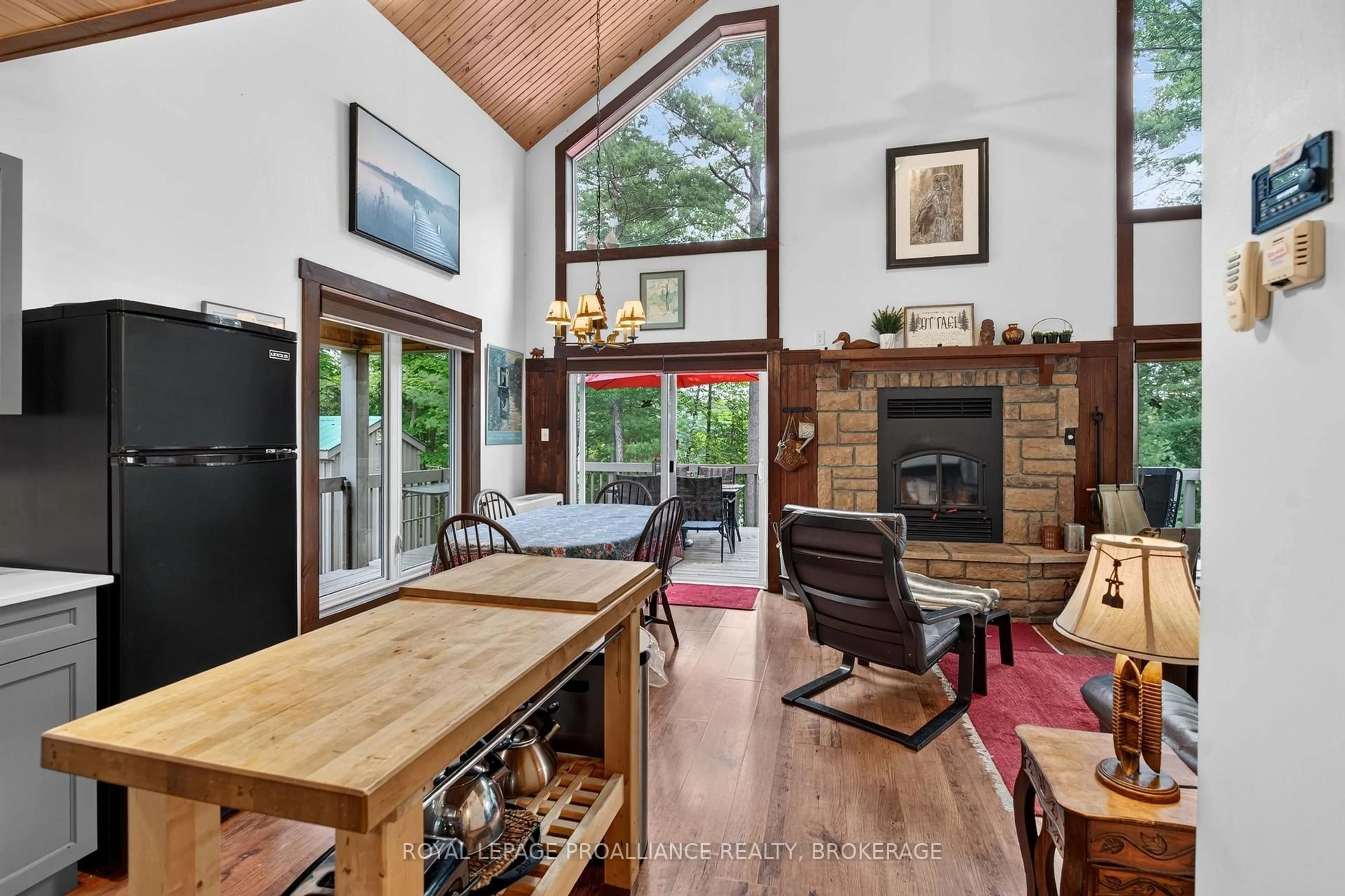 Open concept kitchen, unknown for 1187 Louden Lane, Mountain Grove Ontario K0H 2E0