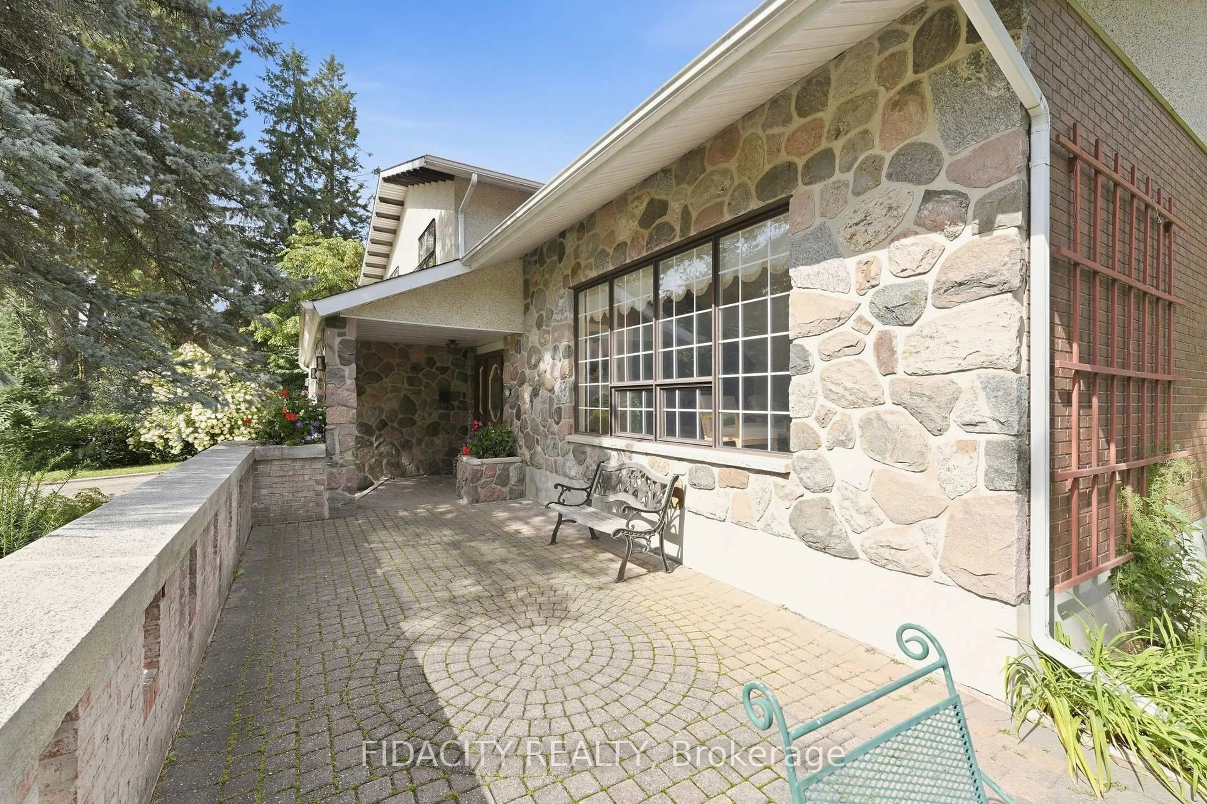 Patio, street for 45 Cortleigh Dr, Ottawa Ontario K2J 3Z7