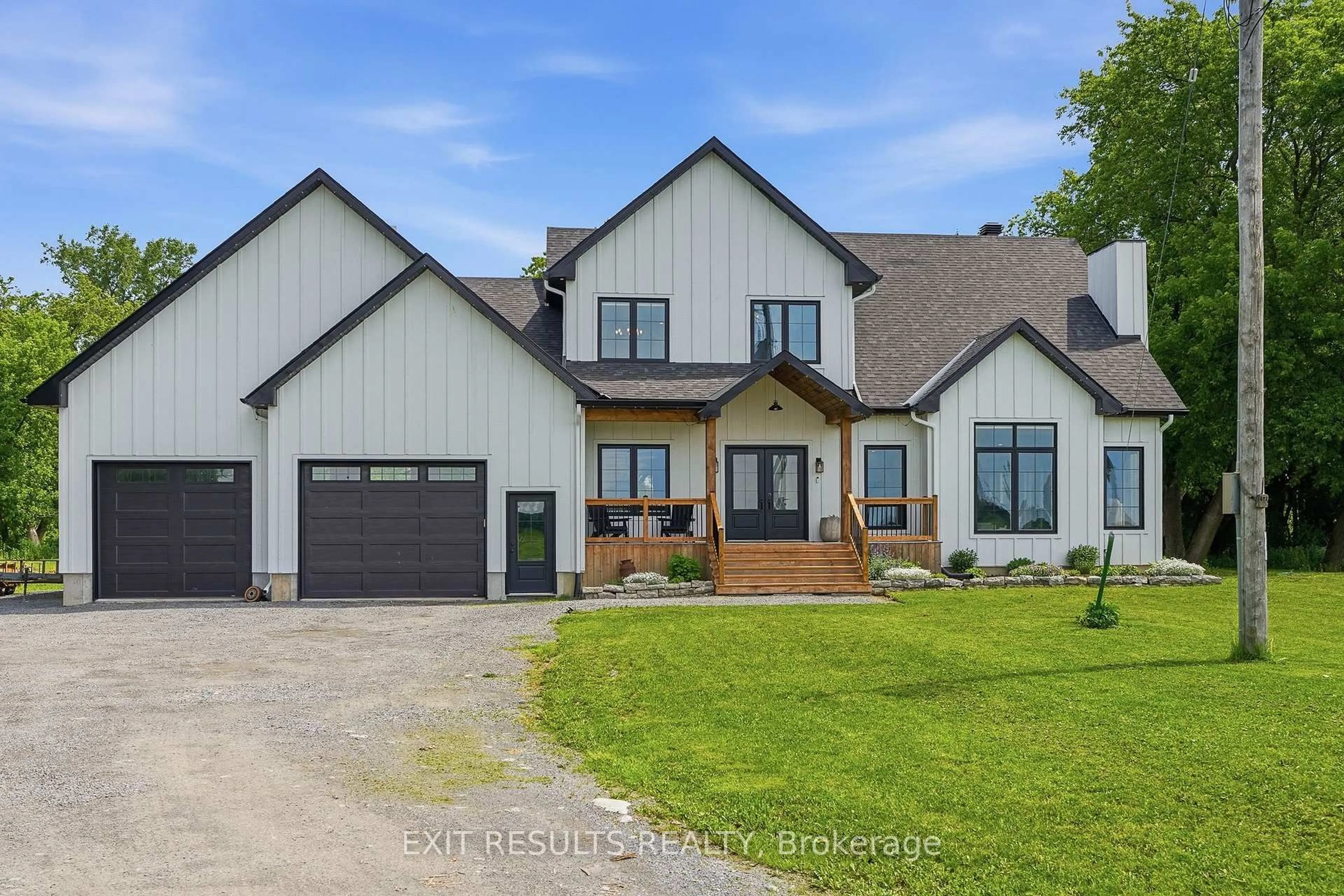 Home with brick exterior material, street for 2083 Groves Rd, Russell Ontario K4R 1E5