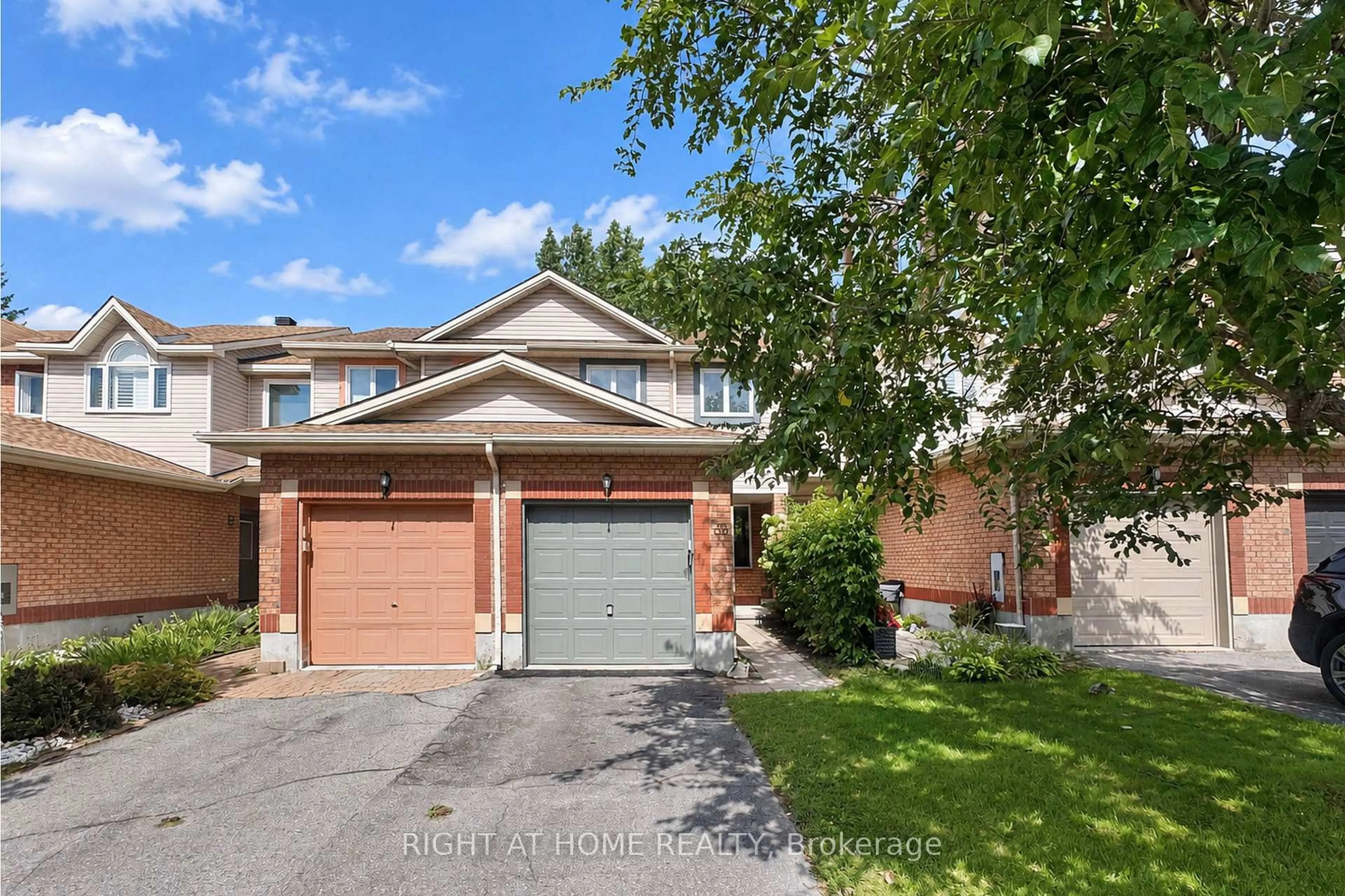 Unknown for 60 MALHOTRA Crt, Ottawa Ontario K1V 1K2