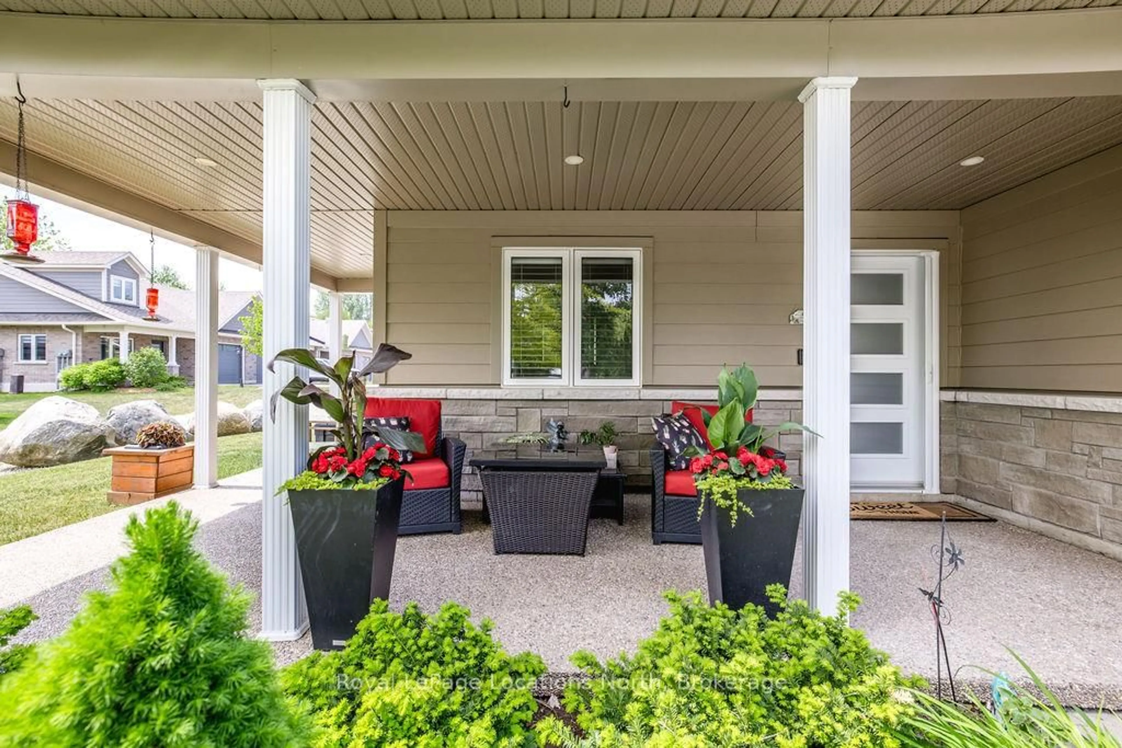 Patio, street for 43 NAPIER St, Blue Mountains Ontario N0H 2P0