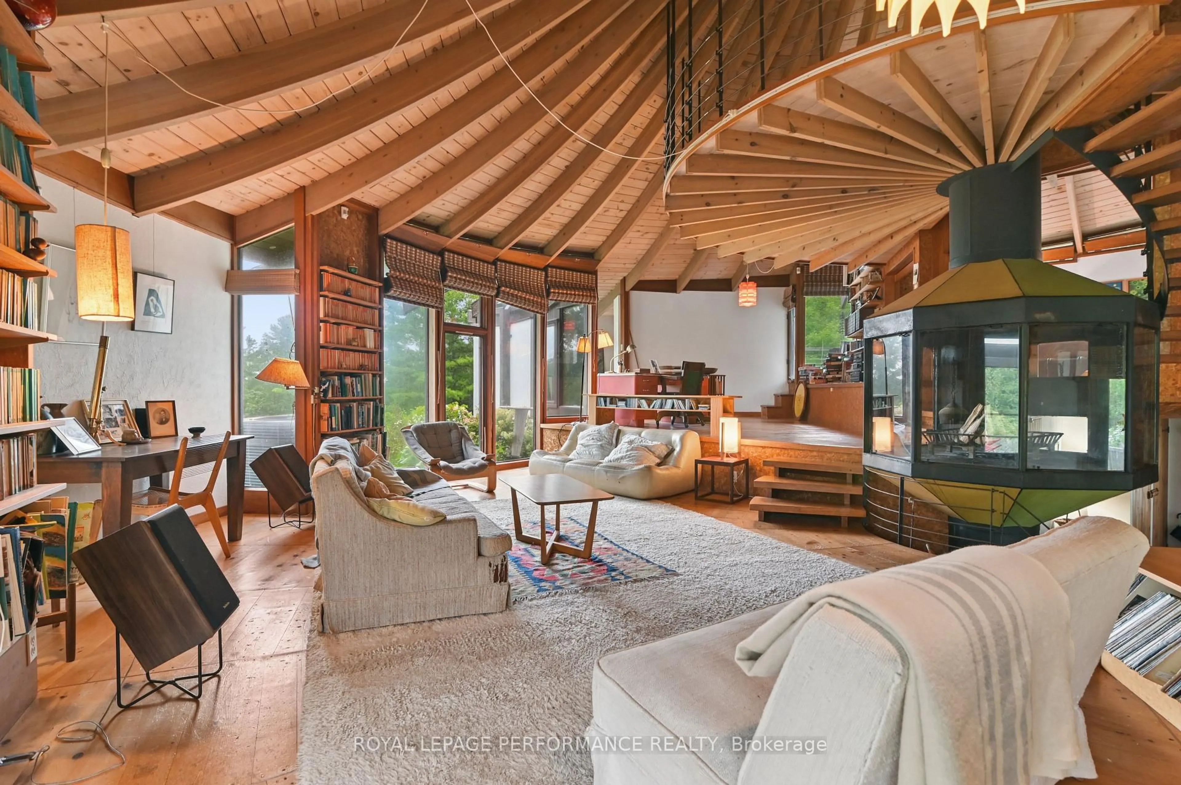 Living room with furniture, unknown for 1278 Anderson Rd, Sharbot Lake Ontario K0H 2P0