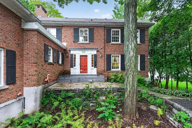 110 Lakeshore Blvd, Kingston 4