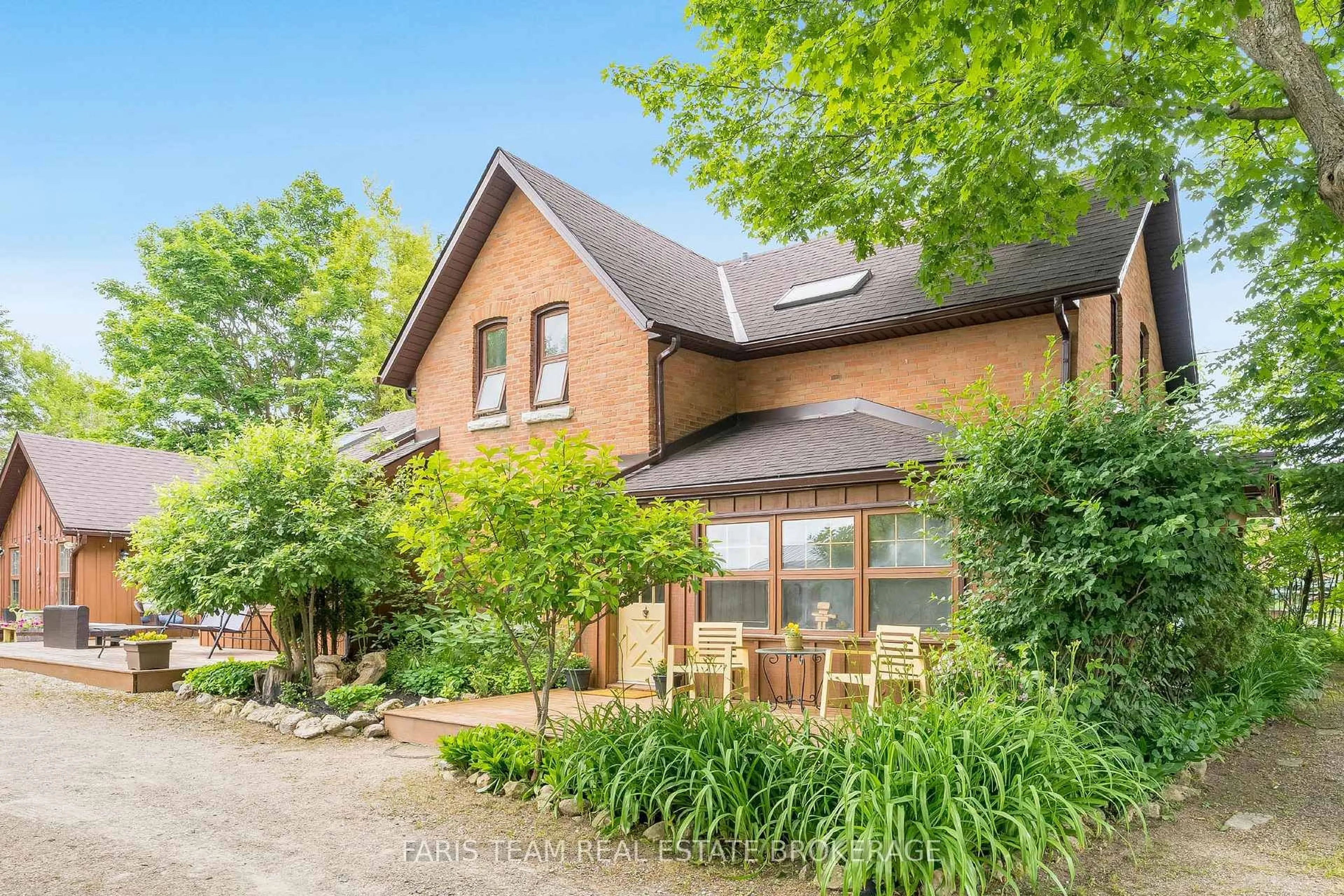 Home with brick exterior material, street for 598296 Second Line, Mulmur Ontario L9V 0B5