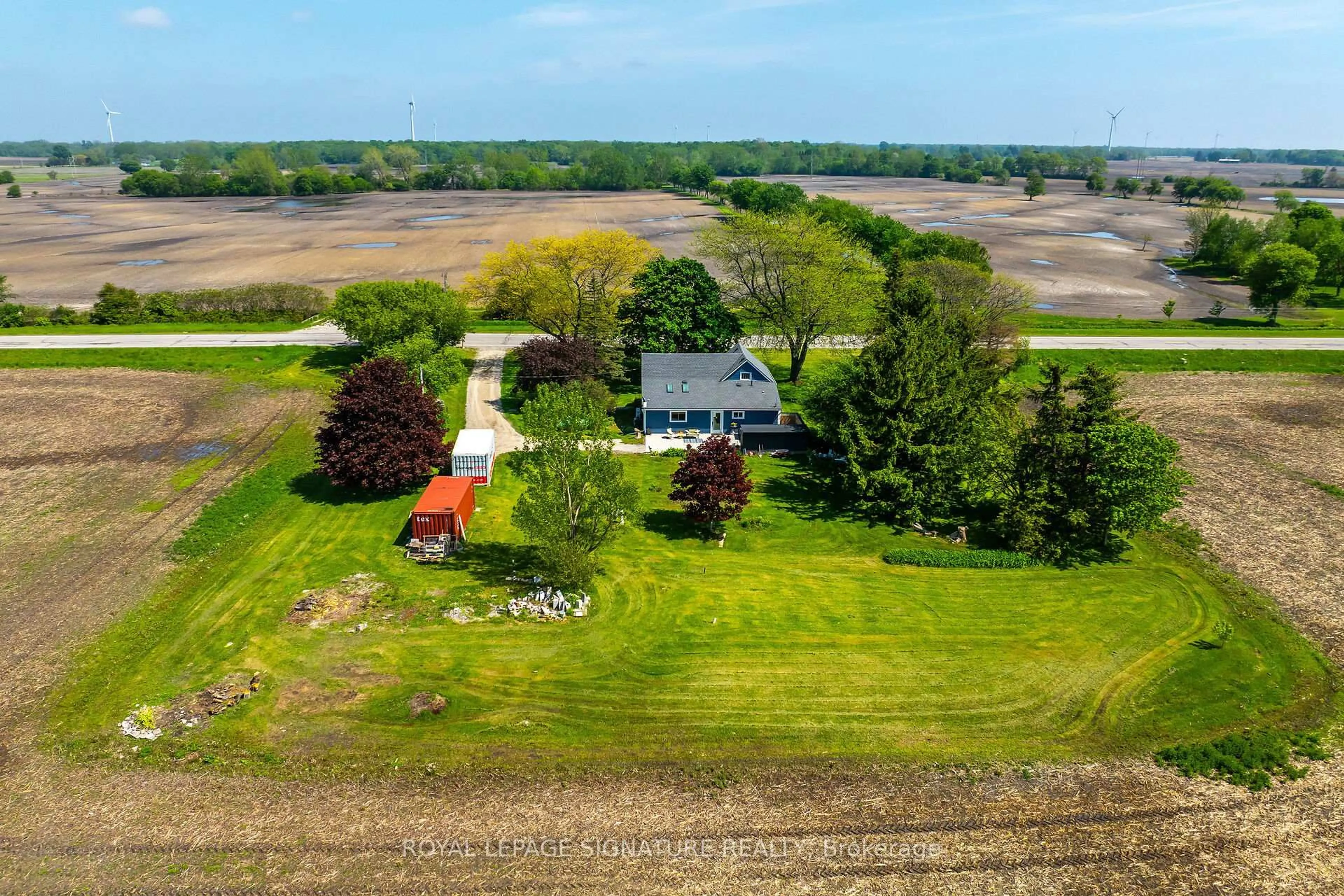 A pic from outside/outdoor area/front of a property/back of a property/a pic from drone, water/lake/river/ocean view for 393 Marshagan Rd, Haldimand Ontario N1A 2W2