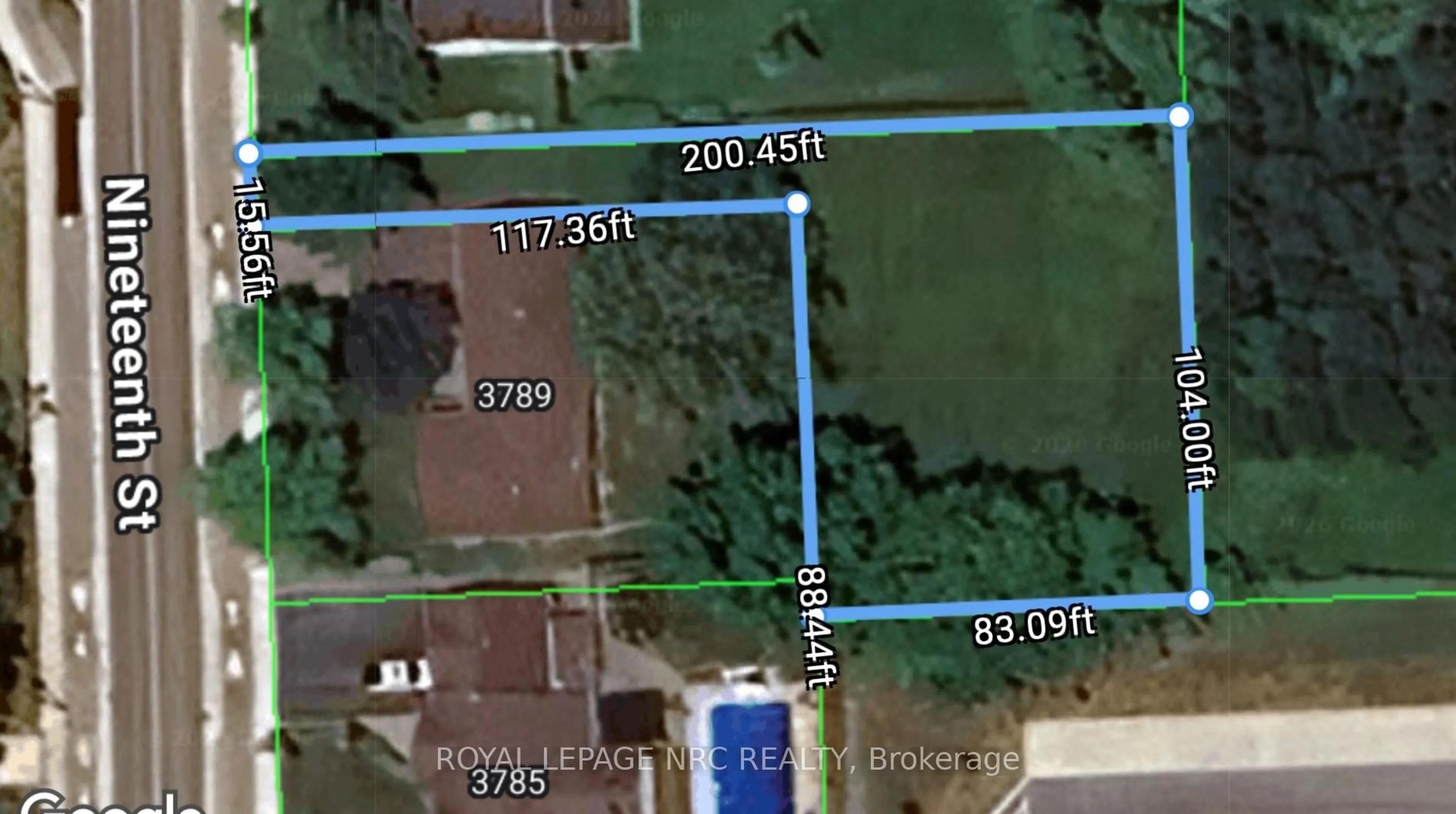 A pic from outside/outdoor area/front of a property/back of a property/a pic from drone, street for 3789 19th St, Lincoln Ontario L0R 1S0