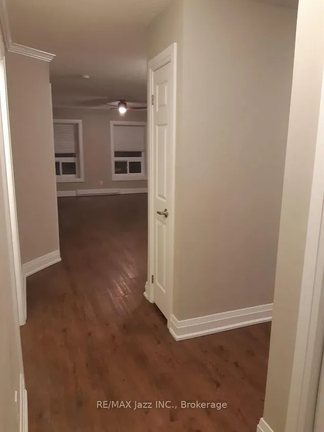 26 Spencer St #106, Cobourg 4