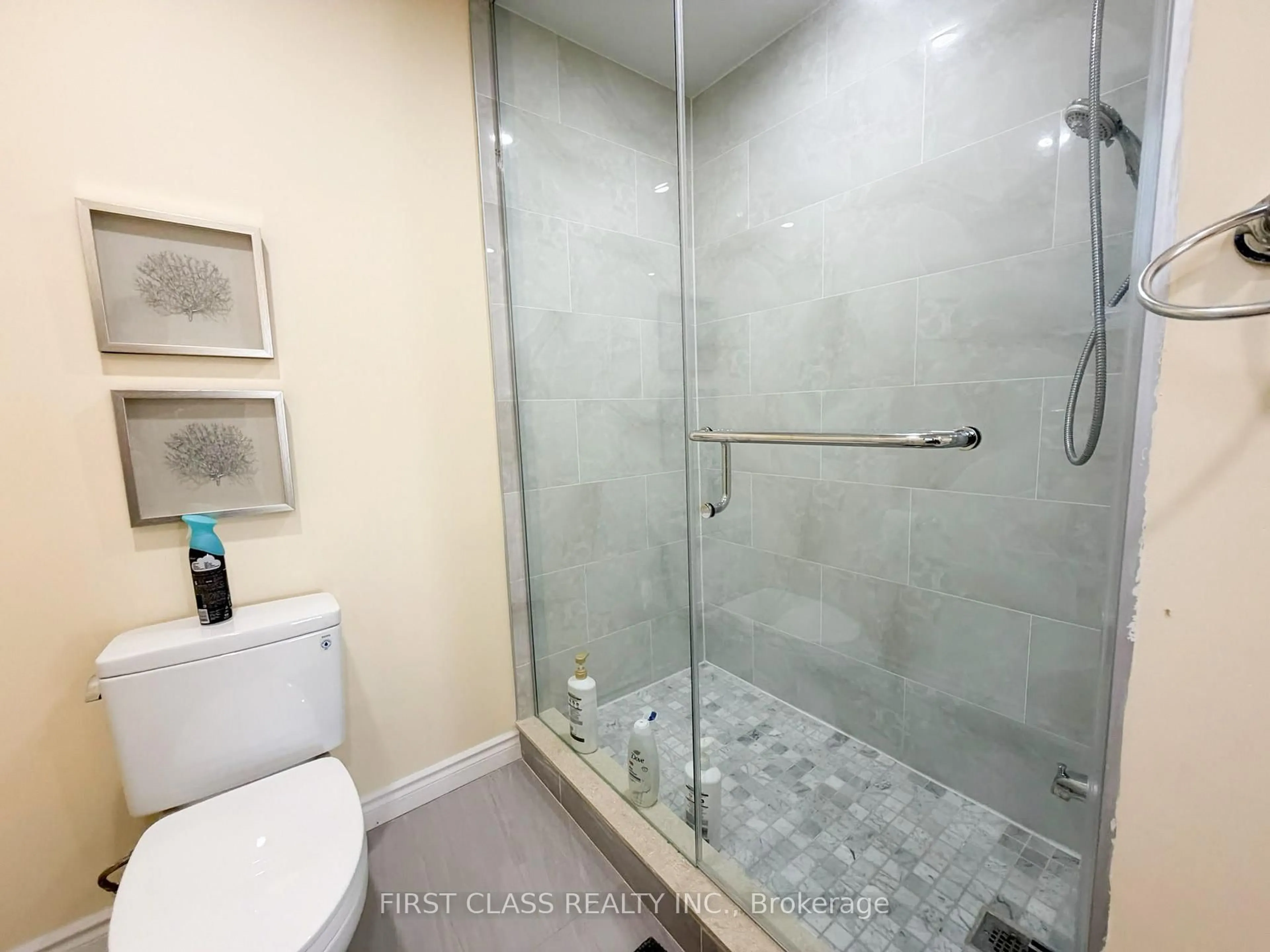 Standard bathroom, ceramic/tile floor for 37 Laird Dr, Kawartha Lakes Ontario K9V 4R6
