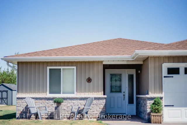 290 Taft Rd, Prince Edward County 2