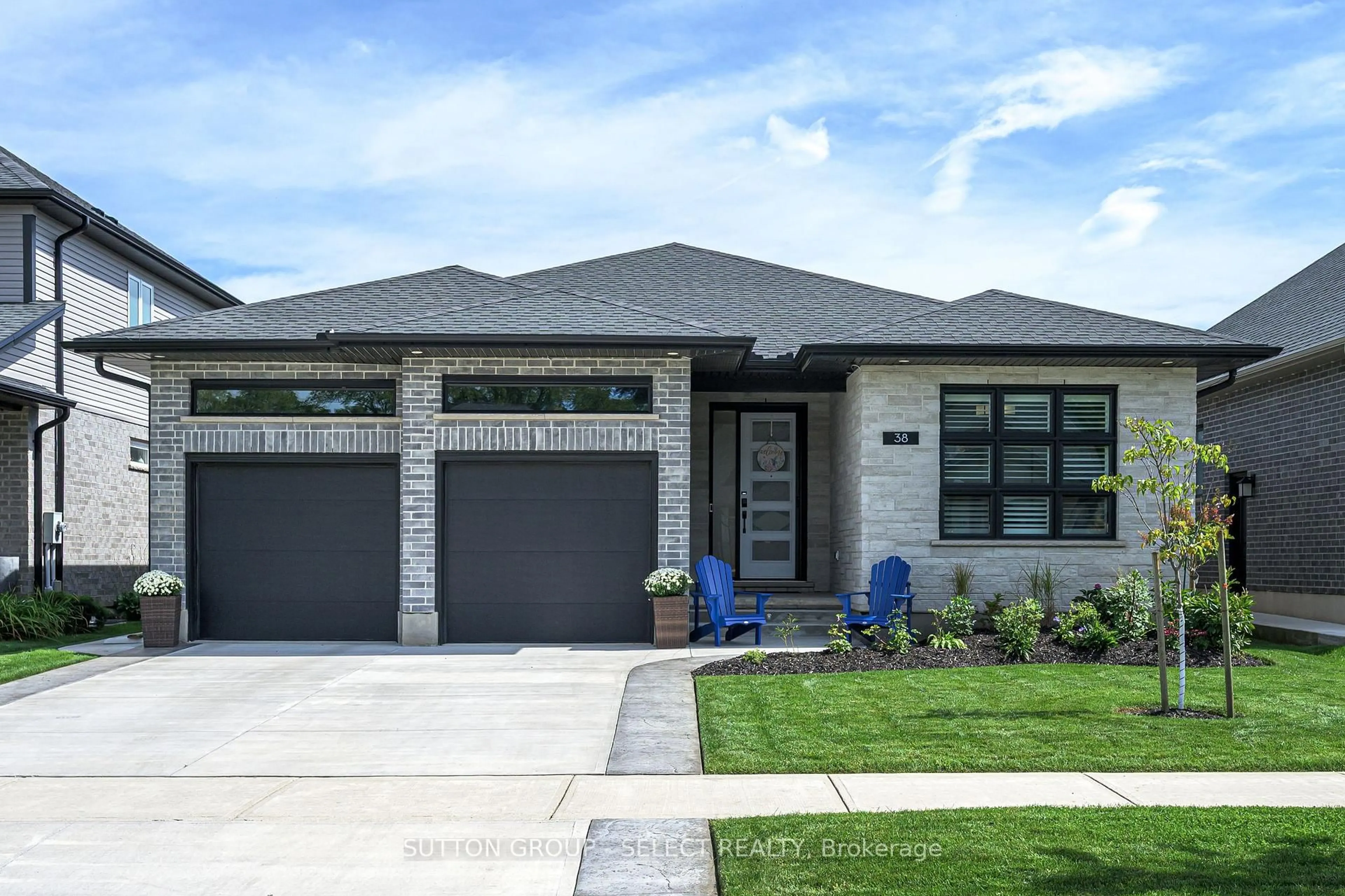 Home with brick exterior material, street for 38 Royal Dornoch Dr, St. Thomas Ontario N5R 0K4