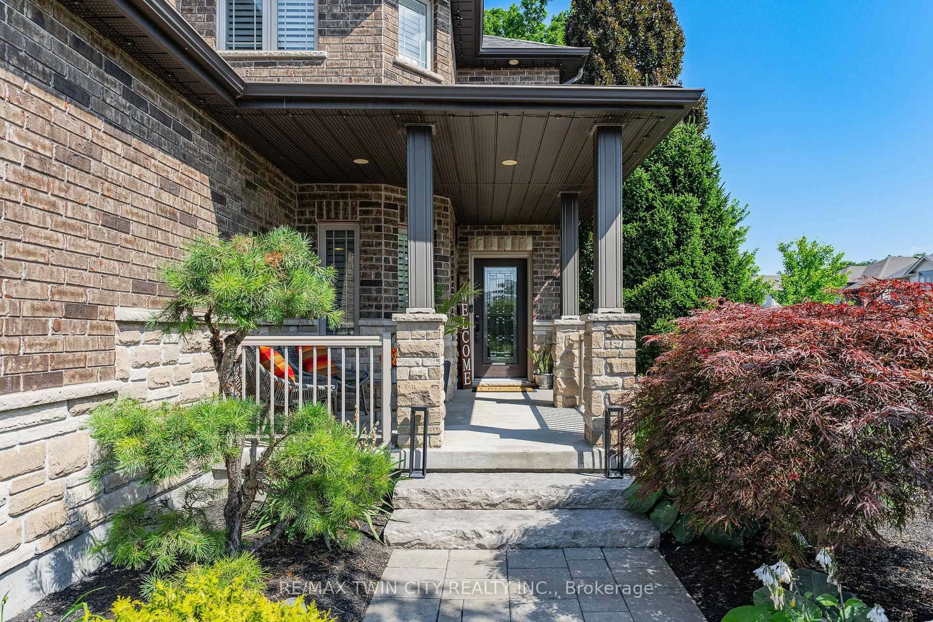Home with brick exterior material, street for 101 Fitzgerald Dr, Cambridge Ontario N1T 0B3