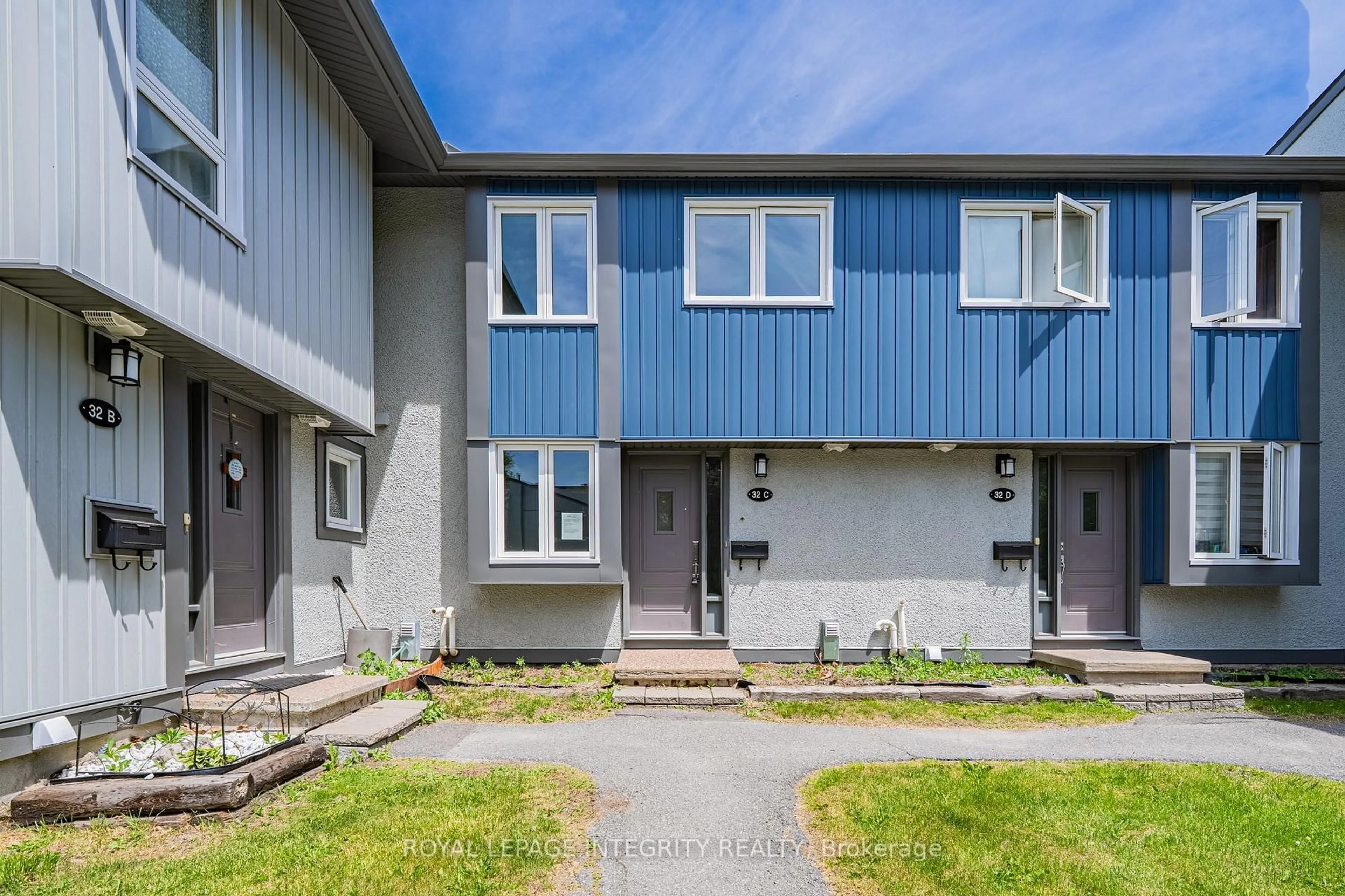 Unknown for 32C Benlea Dr, Ottawa Ontario K2G 4A8