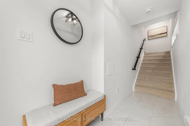 541 Takamose Private #138, Ottawa 4