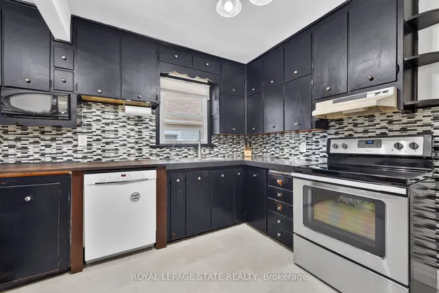 302 East 28th St, Hamilton 4