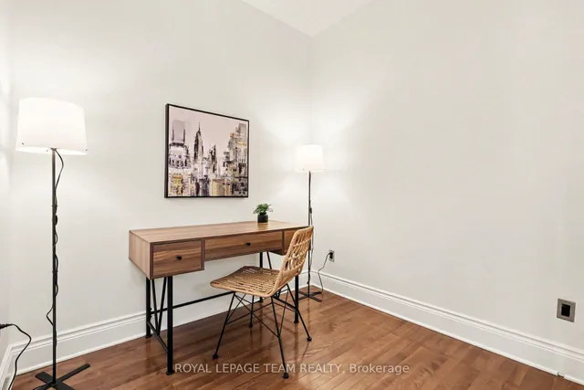 330 Loretta Ave #405, Ottawa 4
