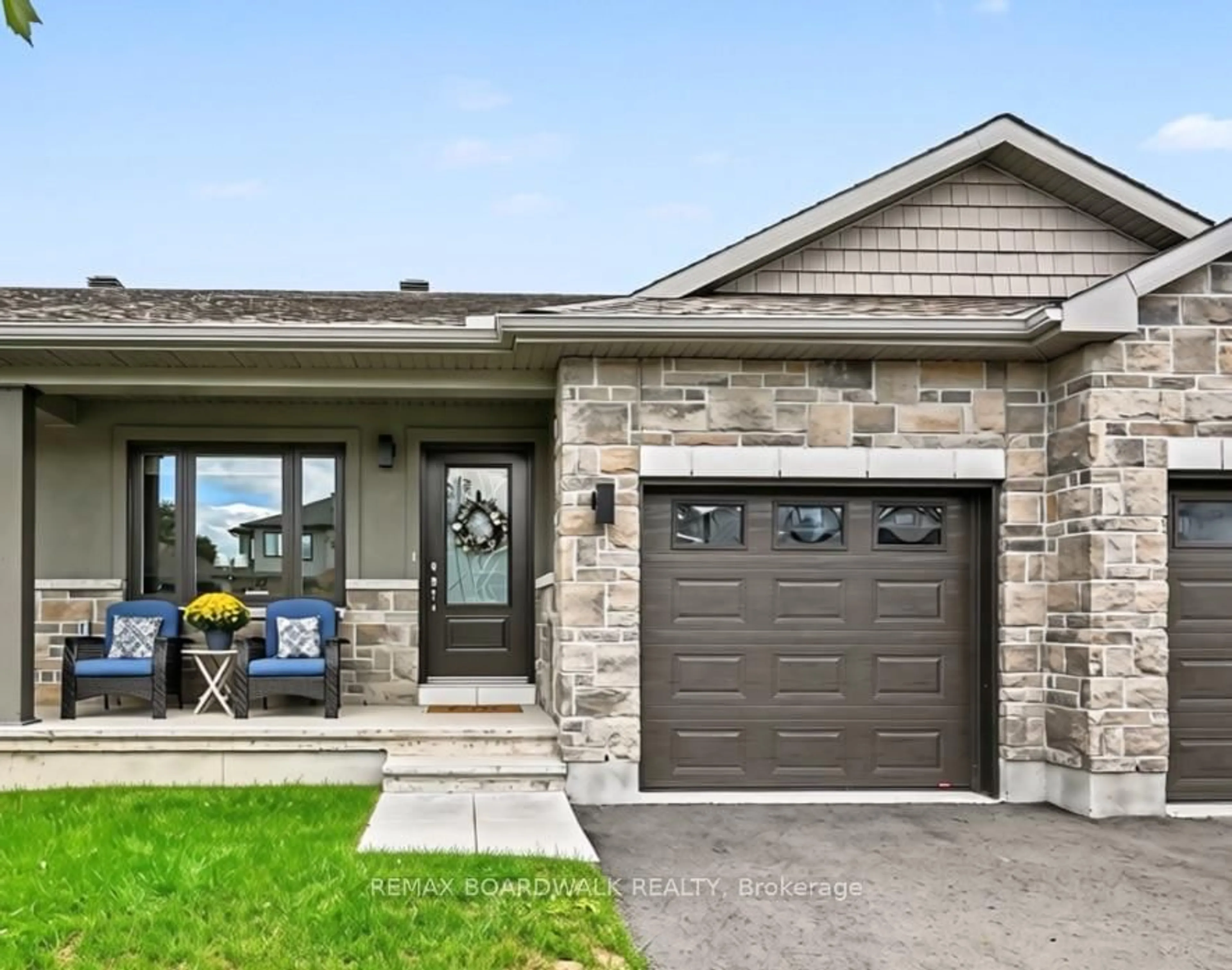 Home with brick exterior material, street for 100 Seabert Dr, Arnprior Ontario K7S 0K1
