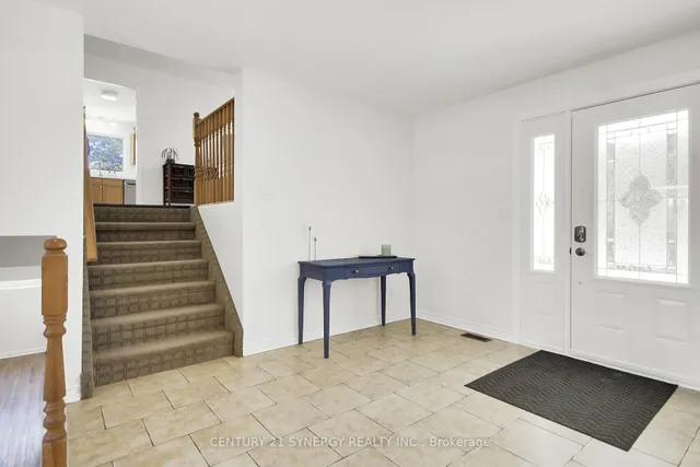 496 William Campbell Rd, Smiths Falls 5