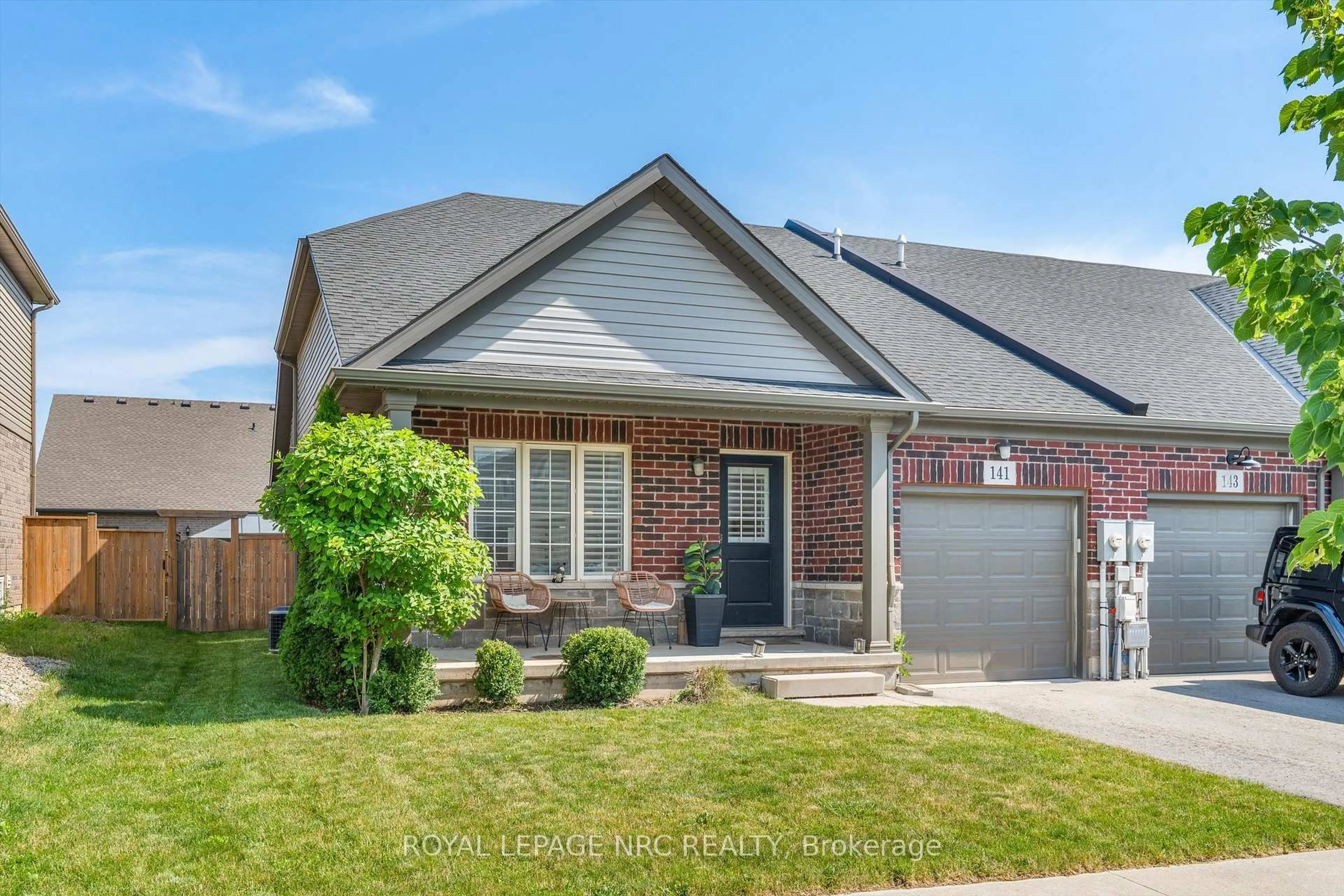 Home with brick exterior material, street for 141 Acacia Rd, Pelham Ontario L3E 0A9