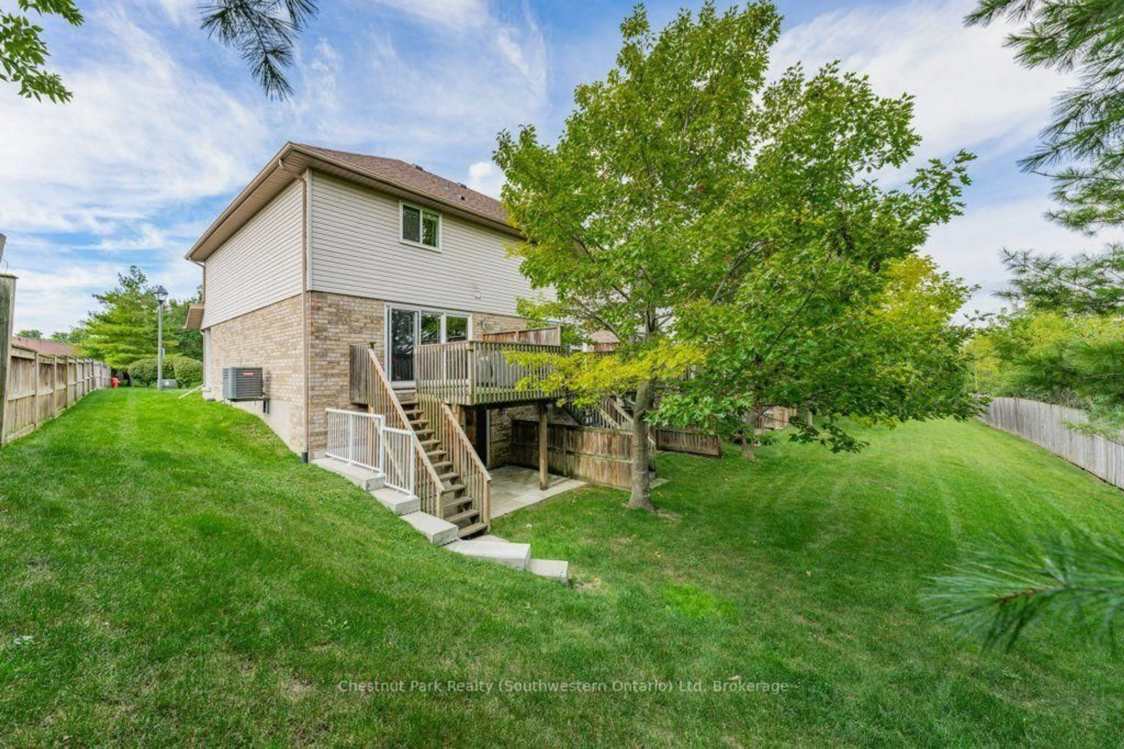 Patio, water/lake/river/ocean view for 31 Schroder Cres #48, Guelph Ontario N1E 7M6