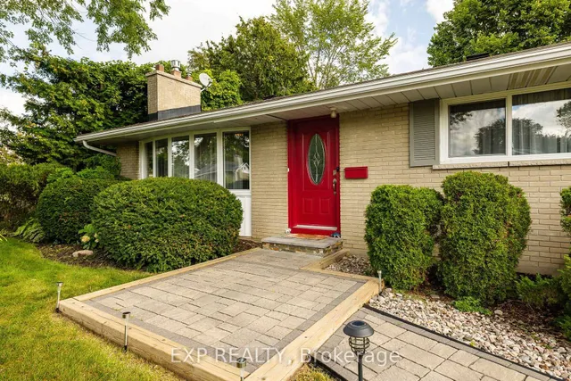61 Ridgefield Cres, Ottawa 4