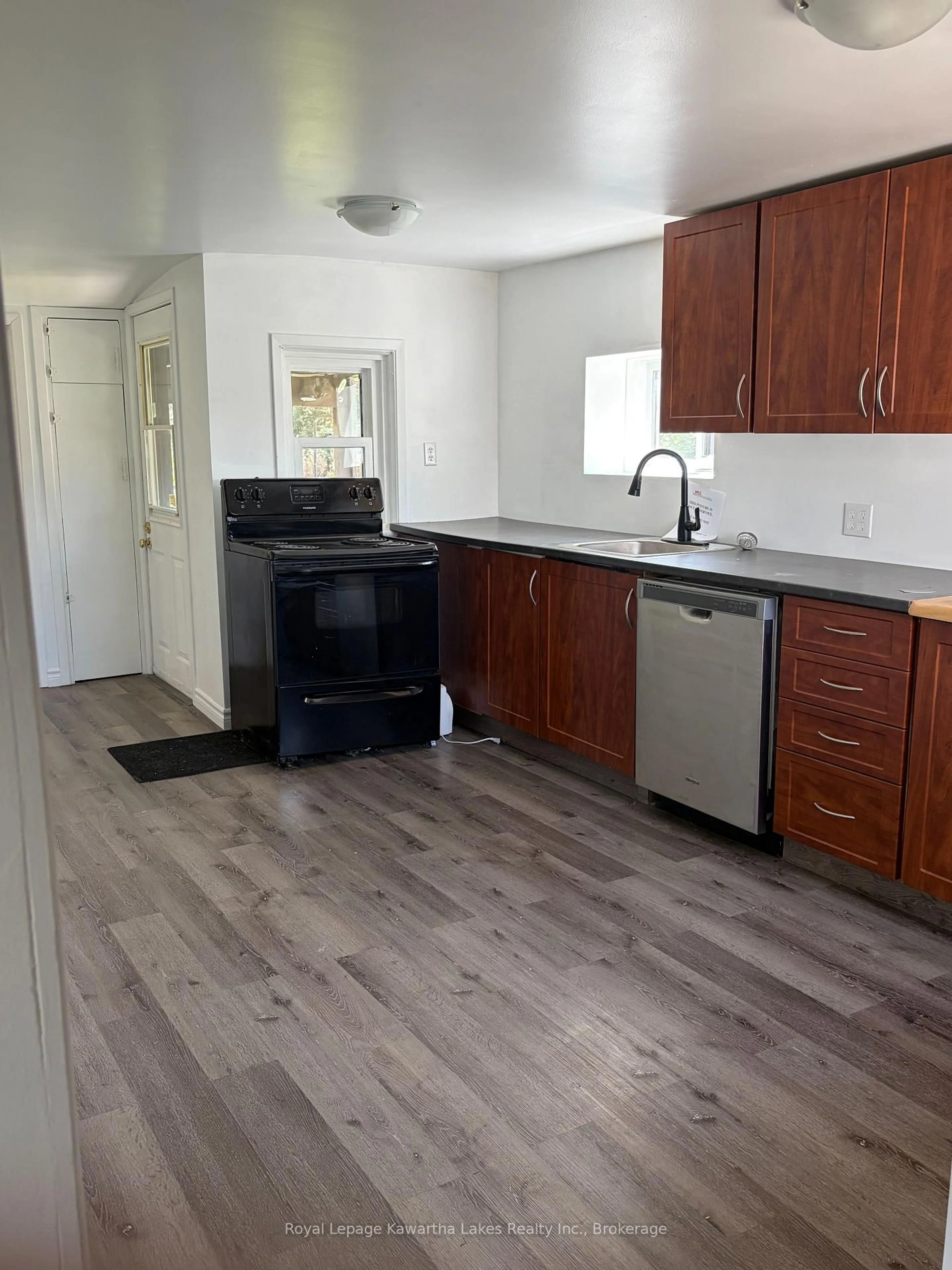 Standard kitchen, unknown for 67 Murray St, Kawartha Lakes Ontario K0M 1N0
