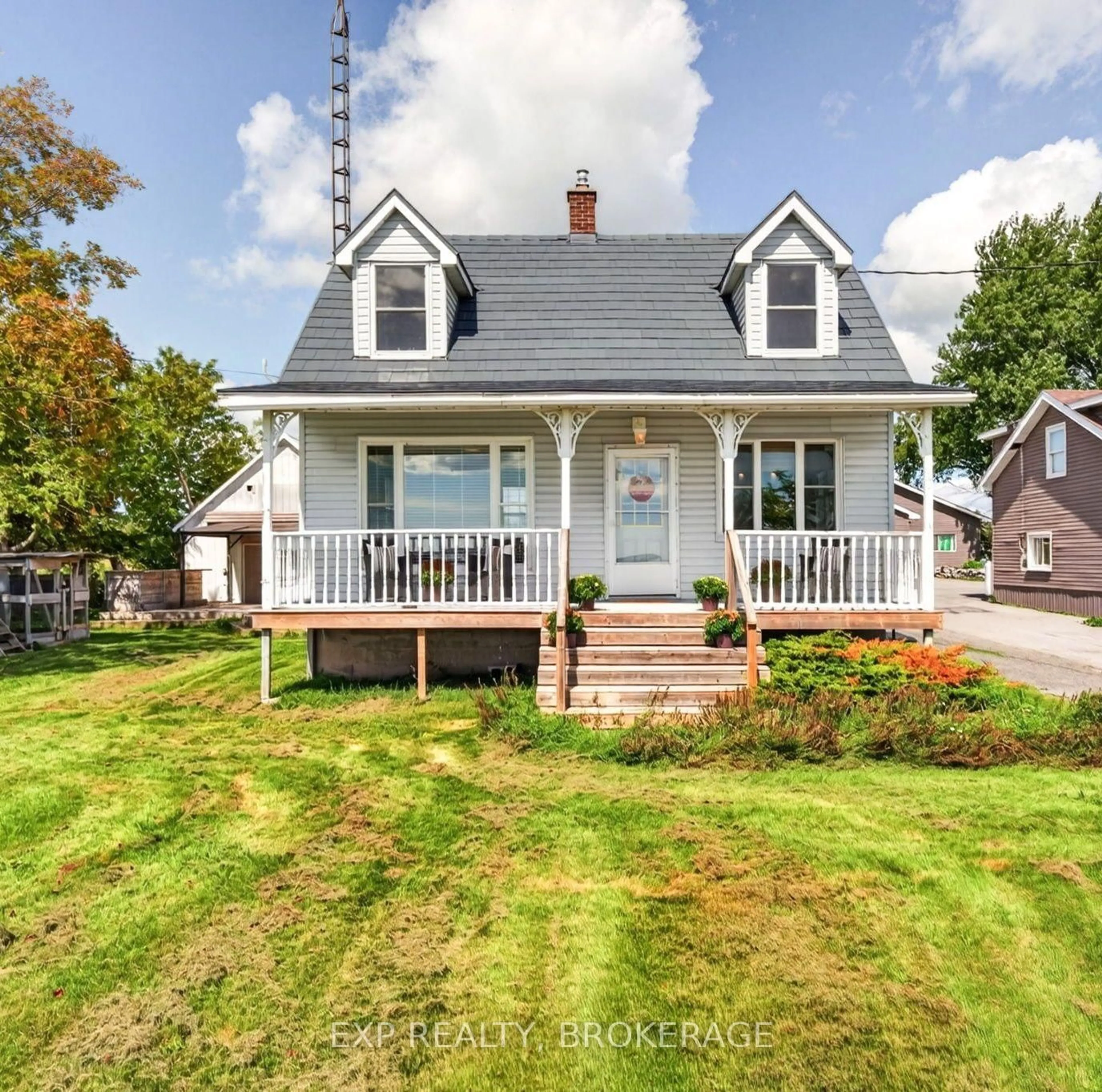 Home with vinyl exterior material, street for 5157 Bath Rd, Bath Ontario K0H 1G0