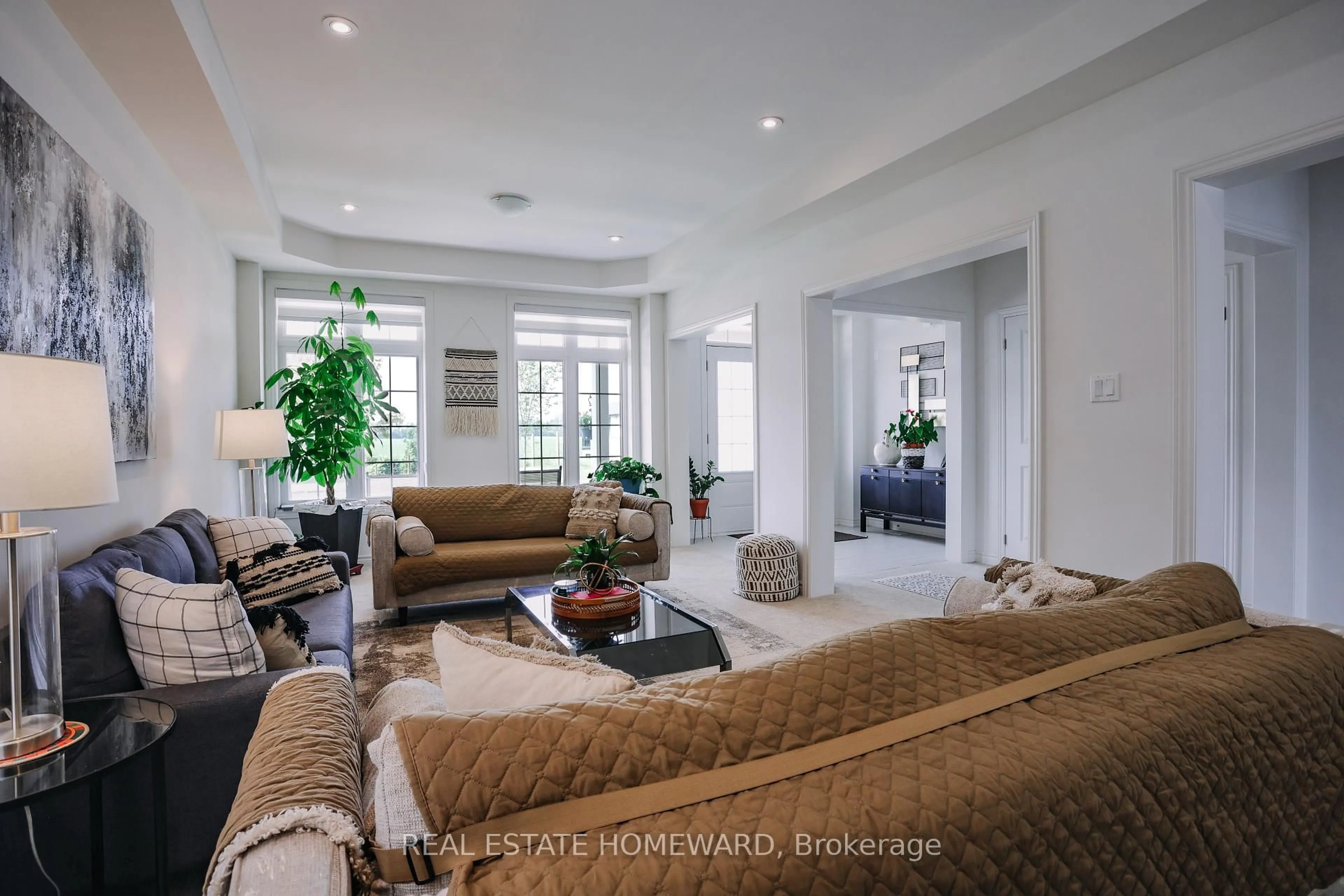 Living room with furniture, unknown for 111 Rea Dr, Centre Wellington Ontario N1M 2W3