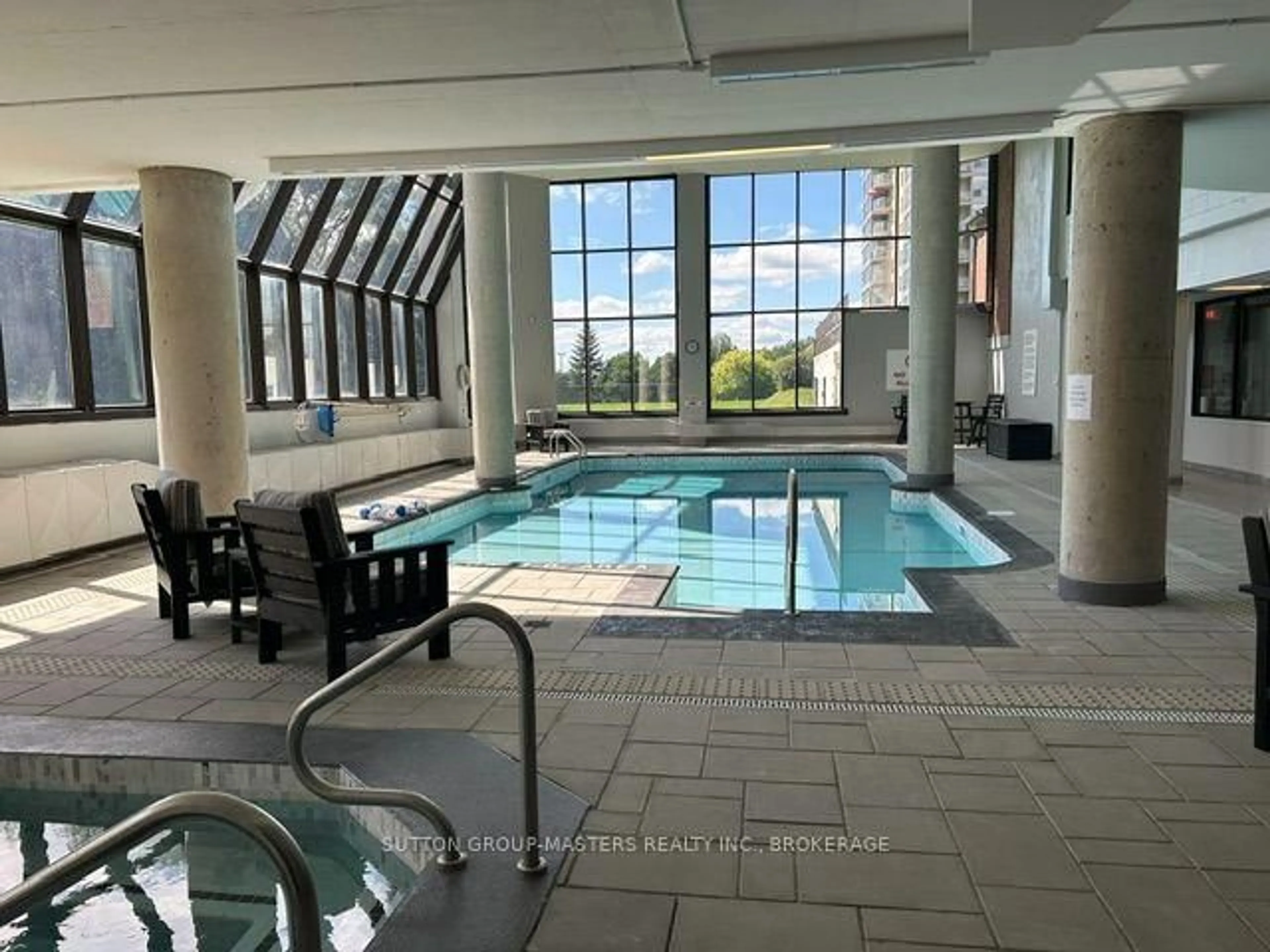 Pool for 1000 King St #202, Kingston Ontario K7M 8H3