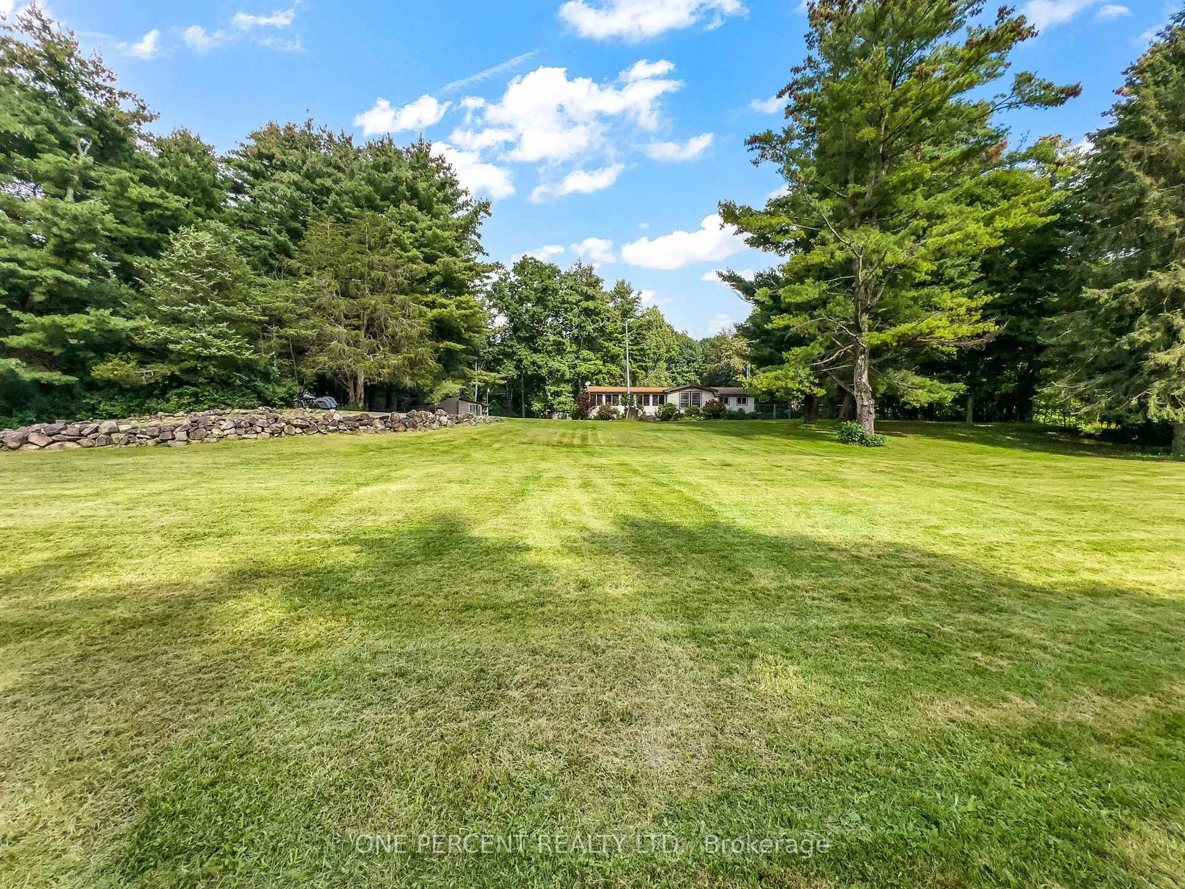 A pic from outside/outdoor area/front of a property/back of a property/a pic from drone, forest/trees view for 87 Fitzsimmons Rd, Front of Leeds & Seeleys Bay Ontario K0E 1L0