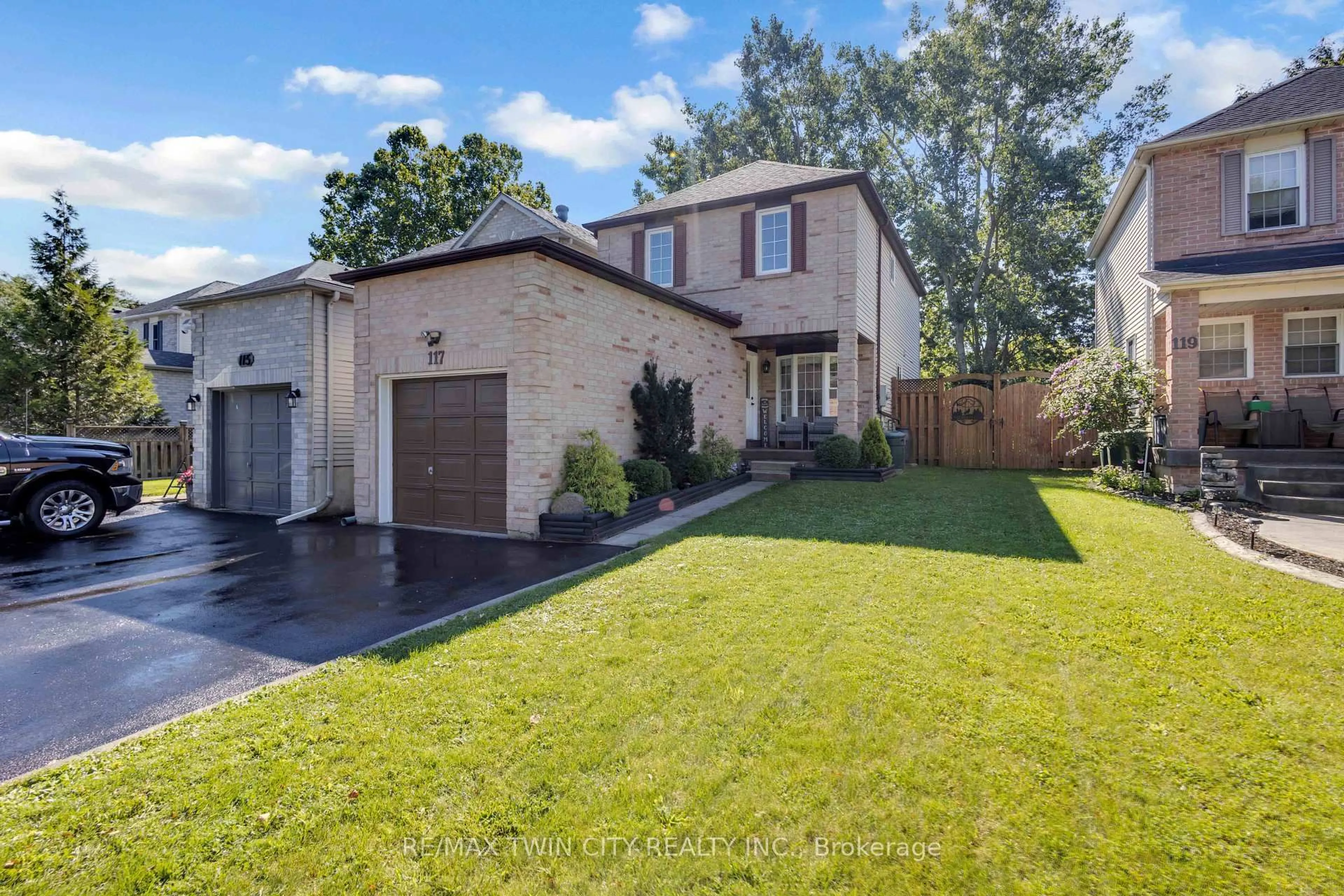 Home with brick exterior material, street for 117 D'aubigny Rd, Brantford Ontario N3T 6J4