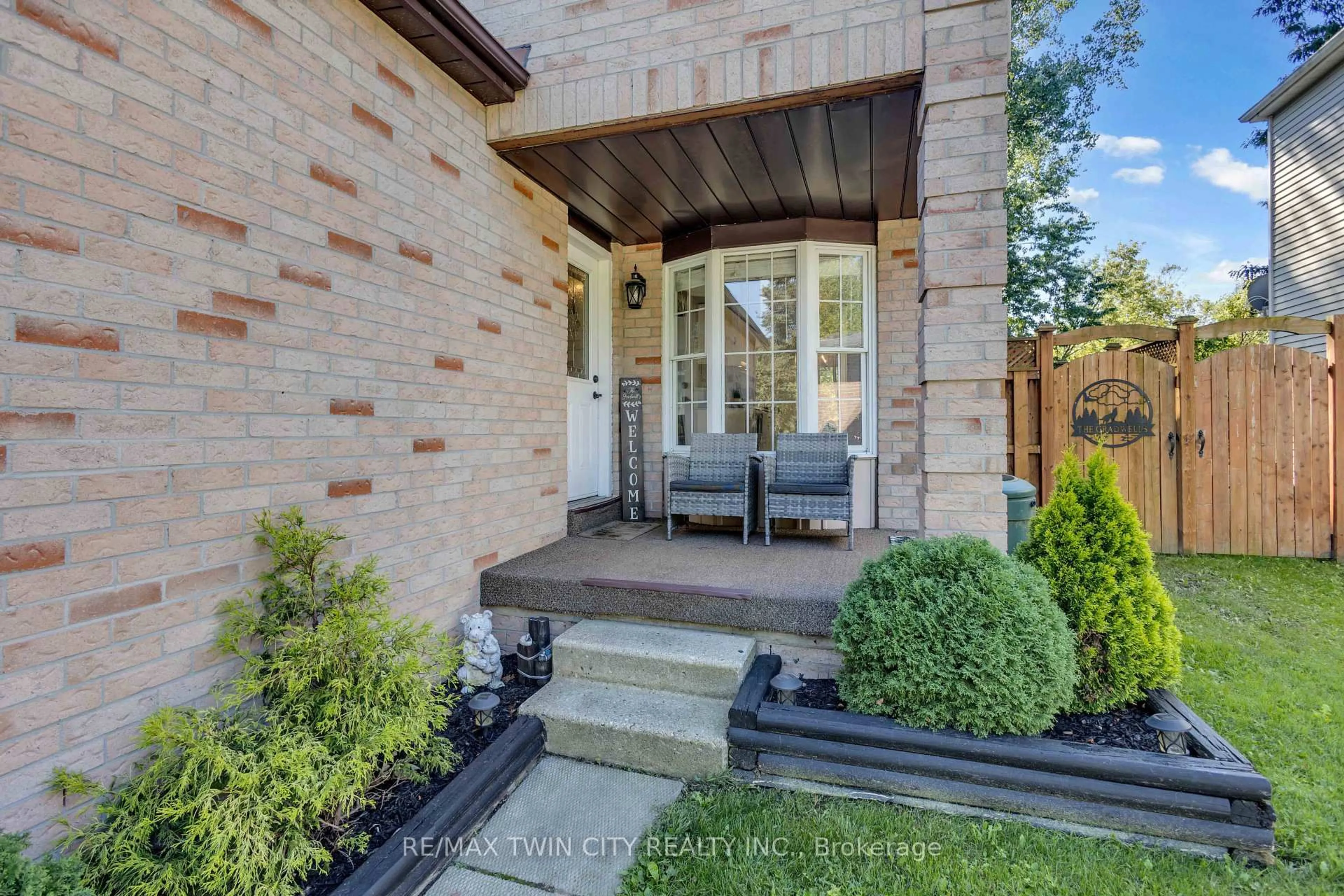 Unknown for 117 D'aubigny Rd, Brantford Ontario N3T 6J4