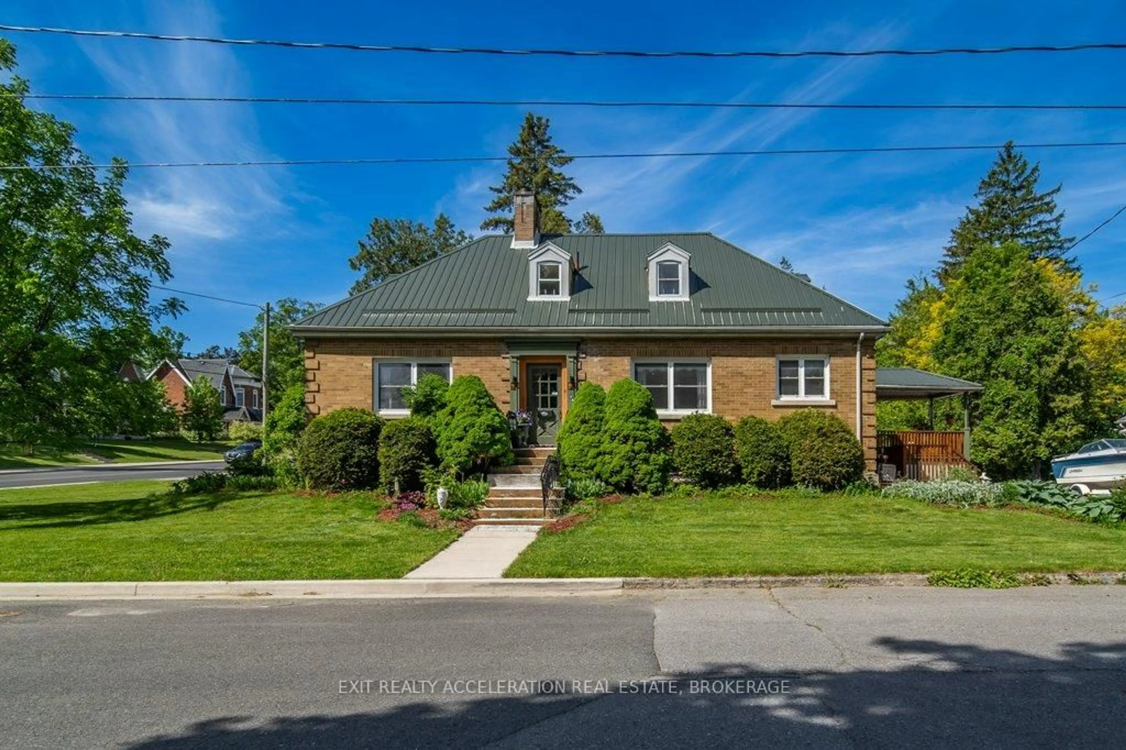 Unknown for 106 Donald St, Greater Napanee Ontario K7R 2V1