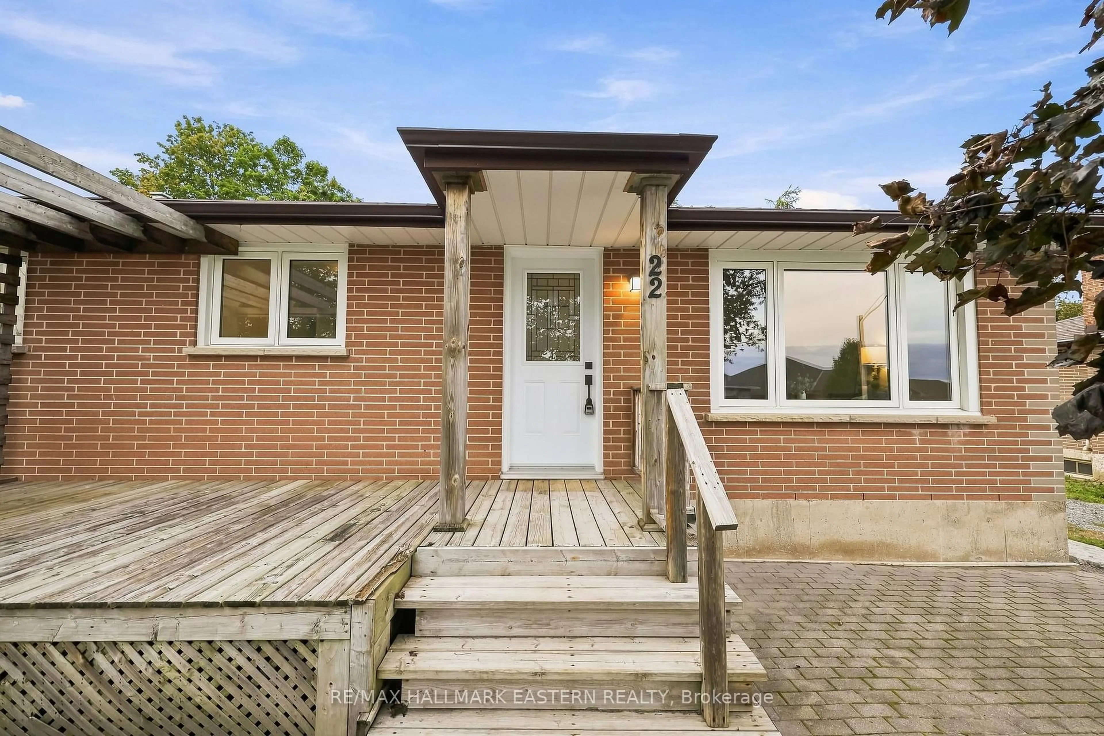 Home with brick exterior material, street for 22 Kingdon Ave, Selwyn Ontario K0L 2H0