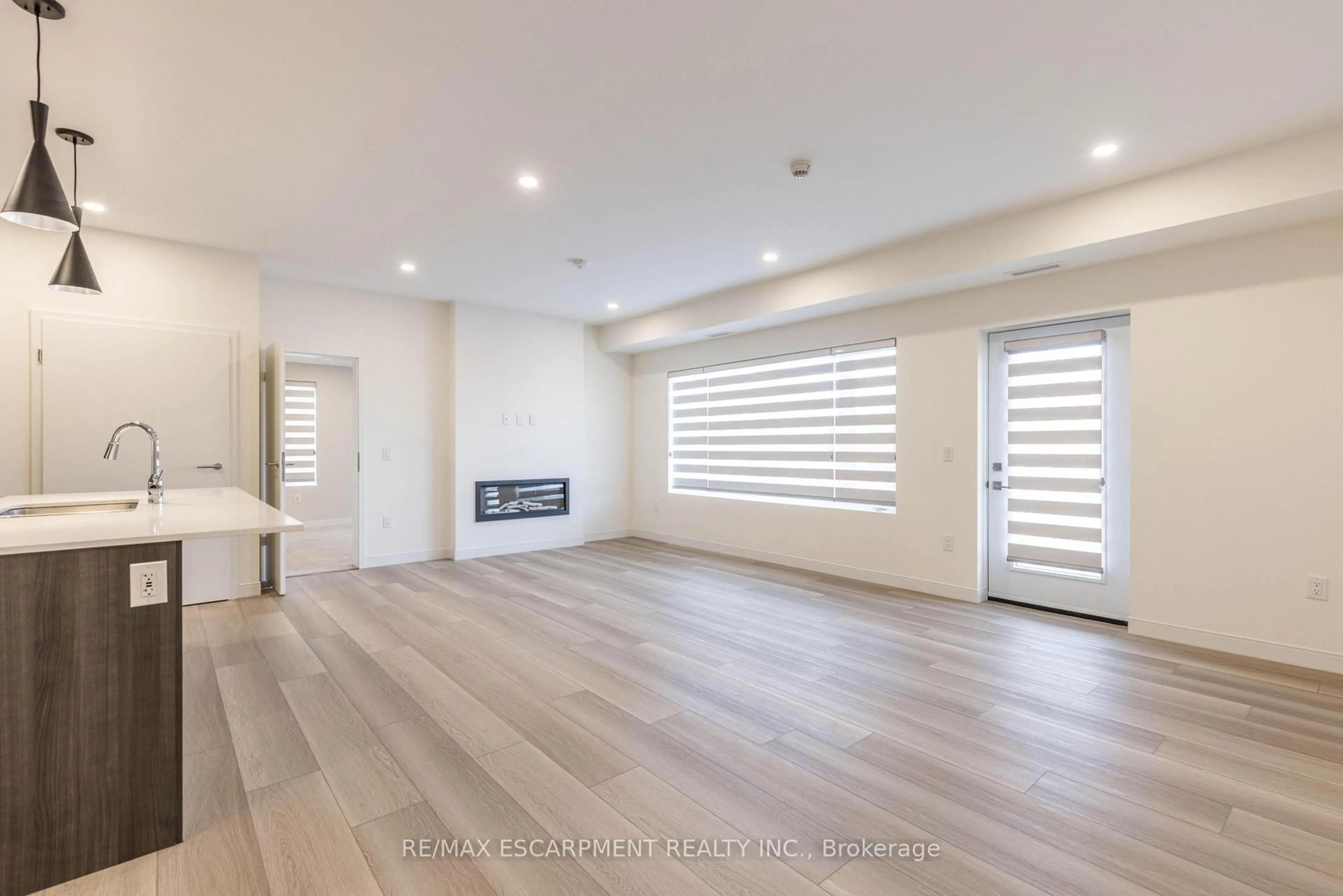 A pic of a room for 123 Lincoln St #107, Welland Ontario L3C 0L3