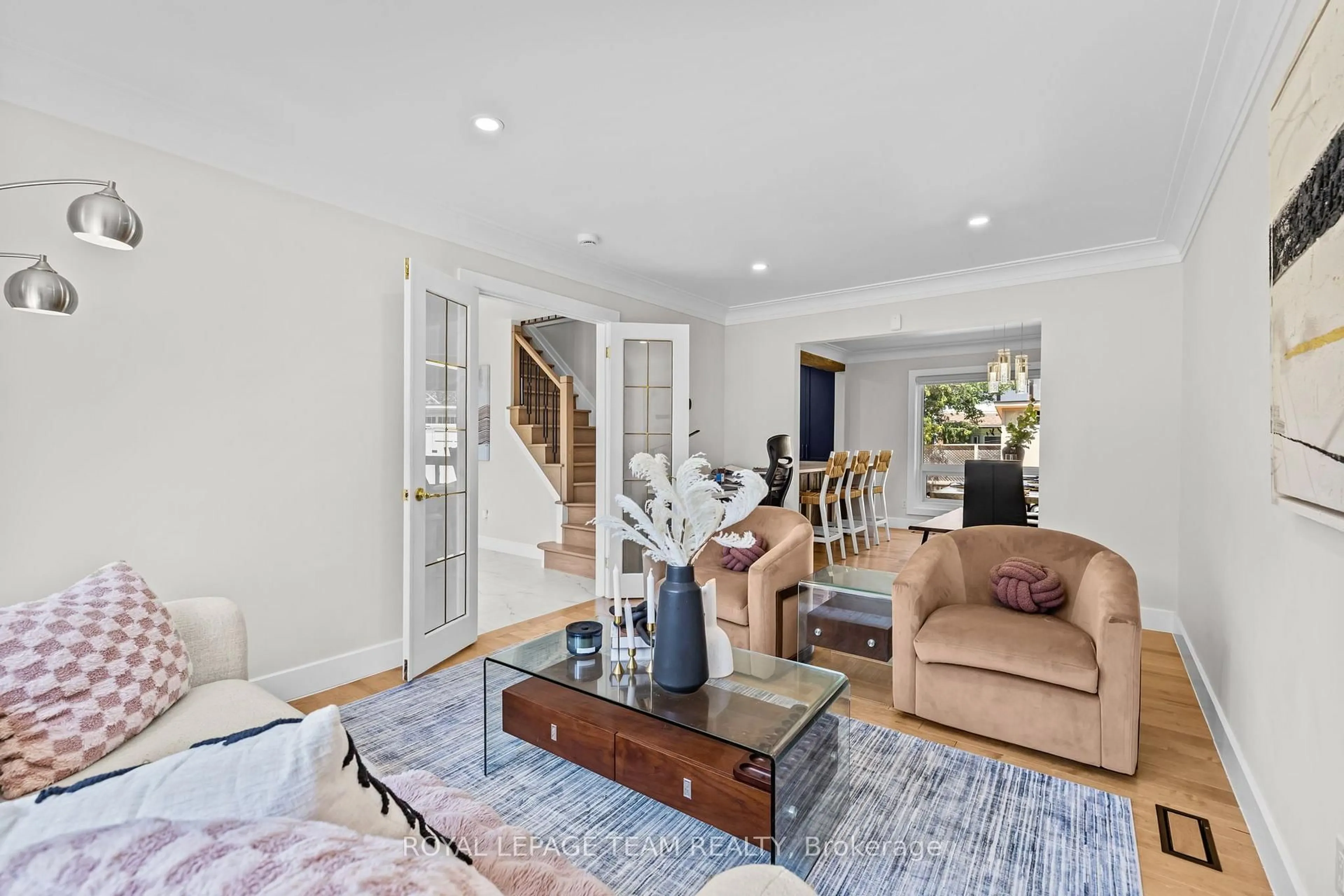 Living room with furniture, unknown for 1288 Plante Dr, Ottawa Ontario K1V 9G2