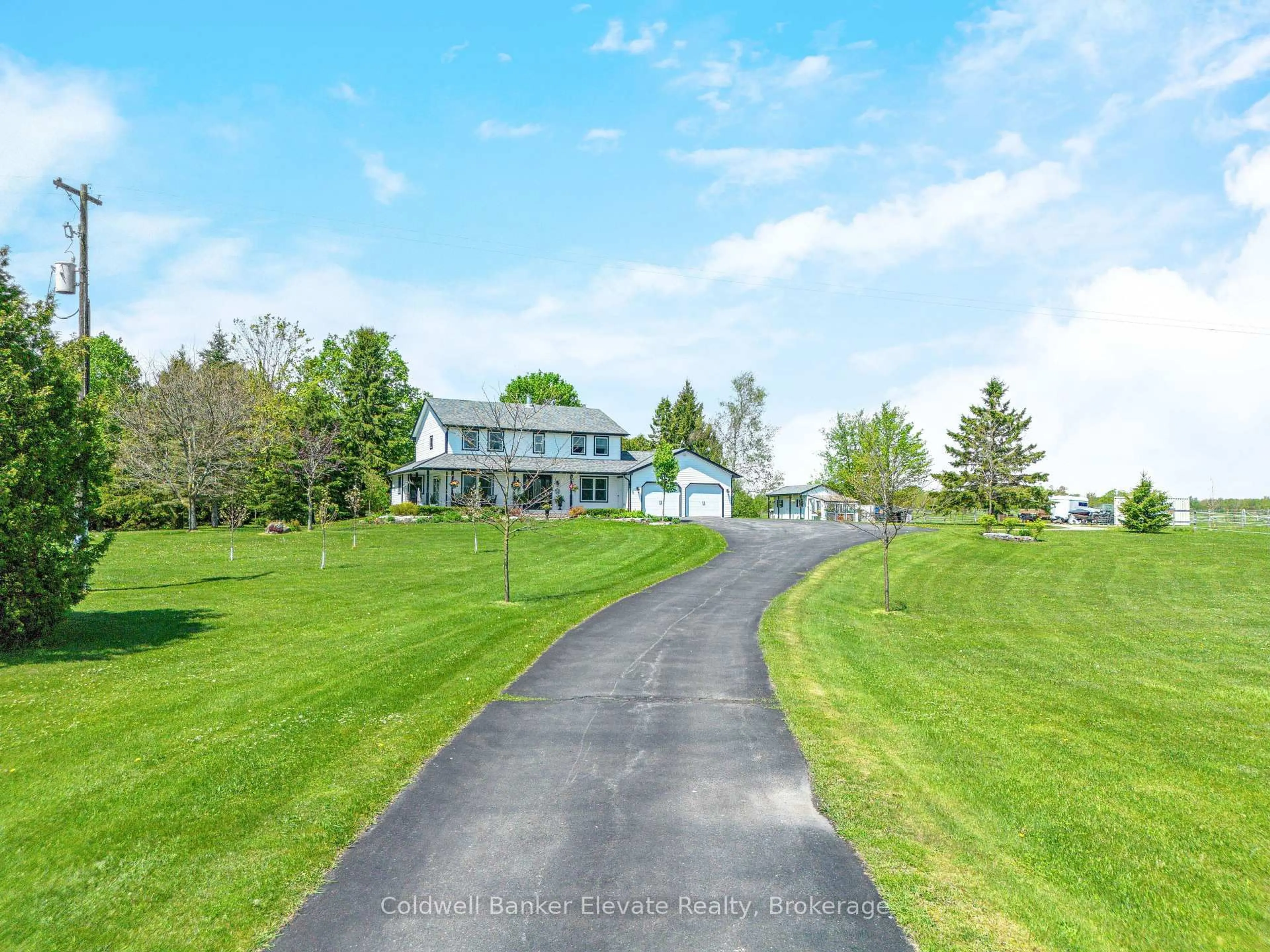A pic from outside/outdoor area/front of a property/back of a property/a pic from drone, water/lake/river/ocean view for 213136 10th Line, Amaranth Ontario L9W 0G4