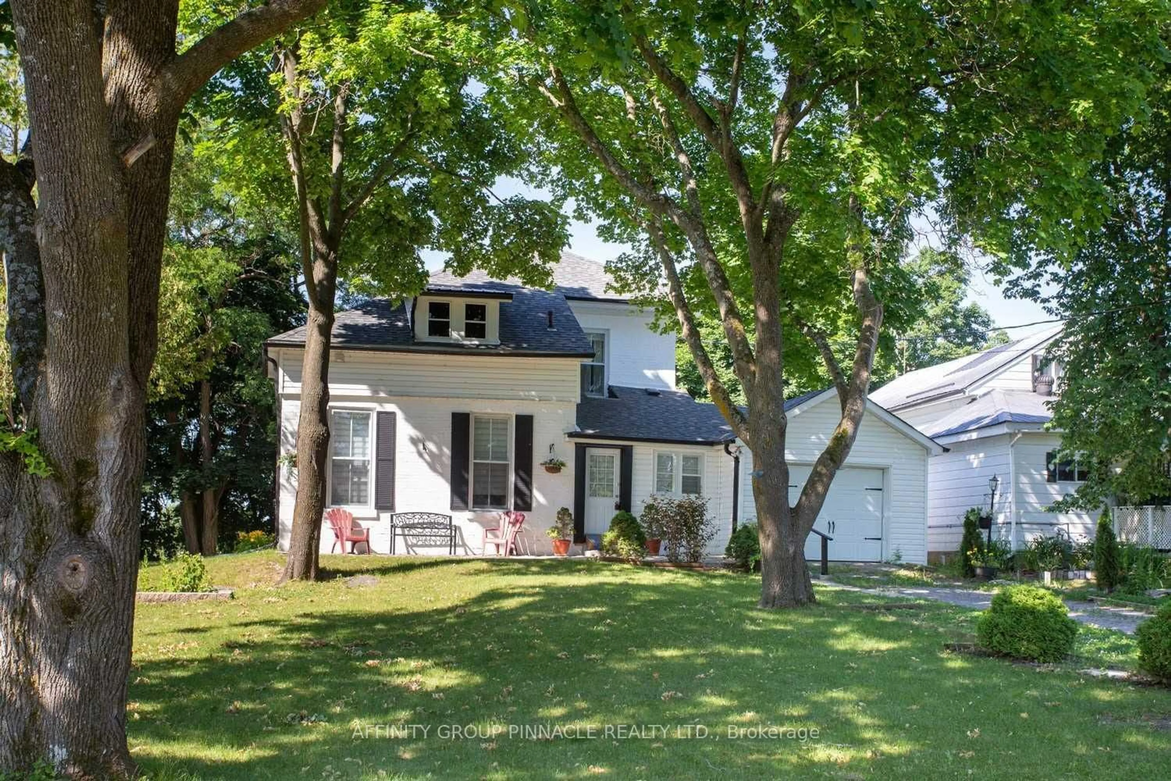 Home with vinyl exterior material, street for 17 Dodd St, Kawartha Lakes Ontario K0M 1N0