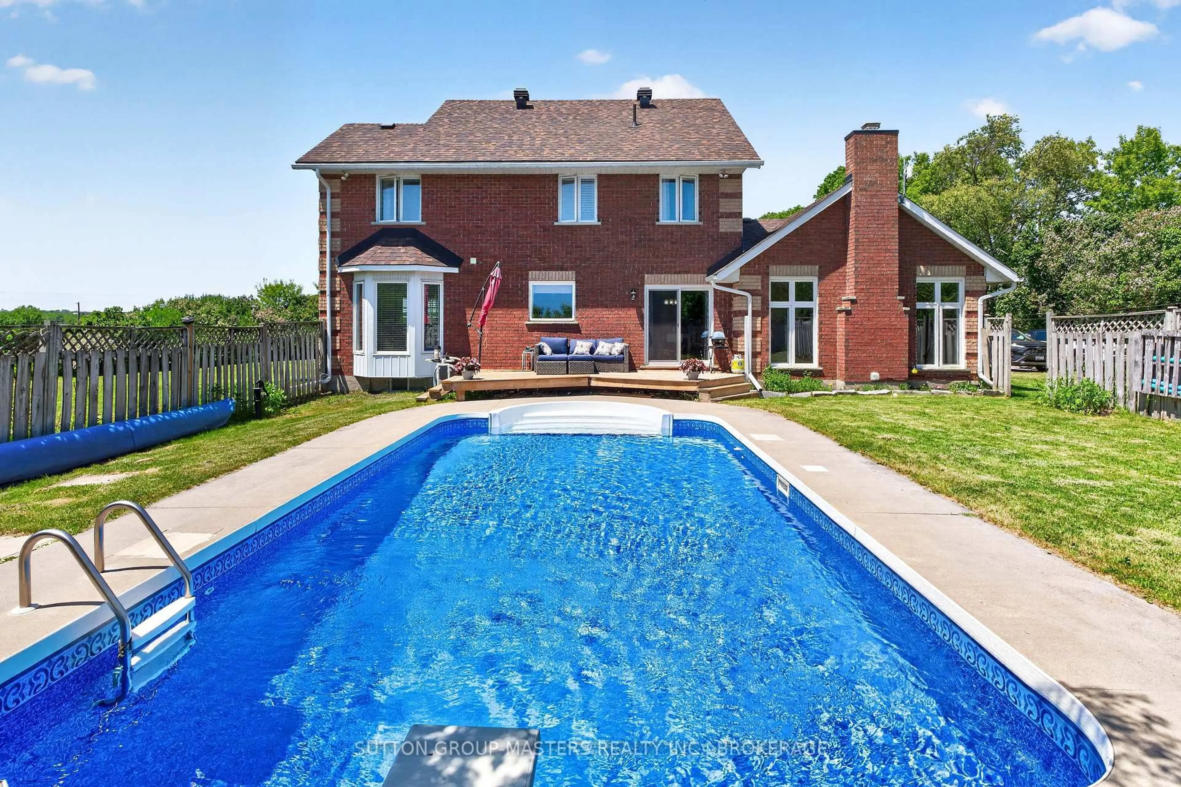 Pool for 1760 County Rd. 1 Rd, Plantagenet Ontario K7R 3L2