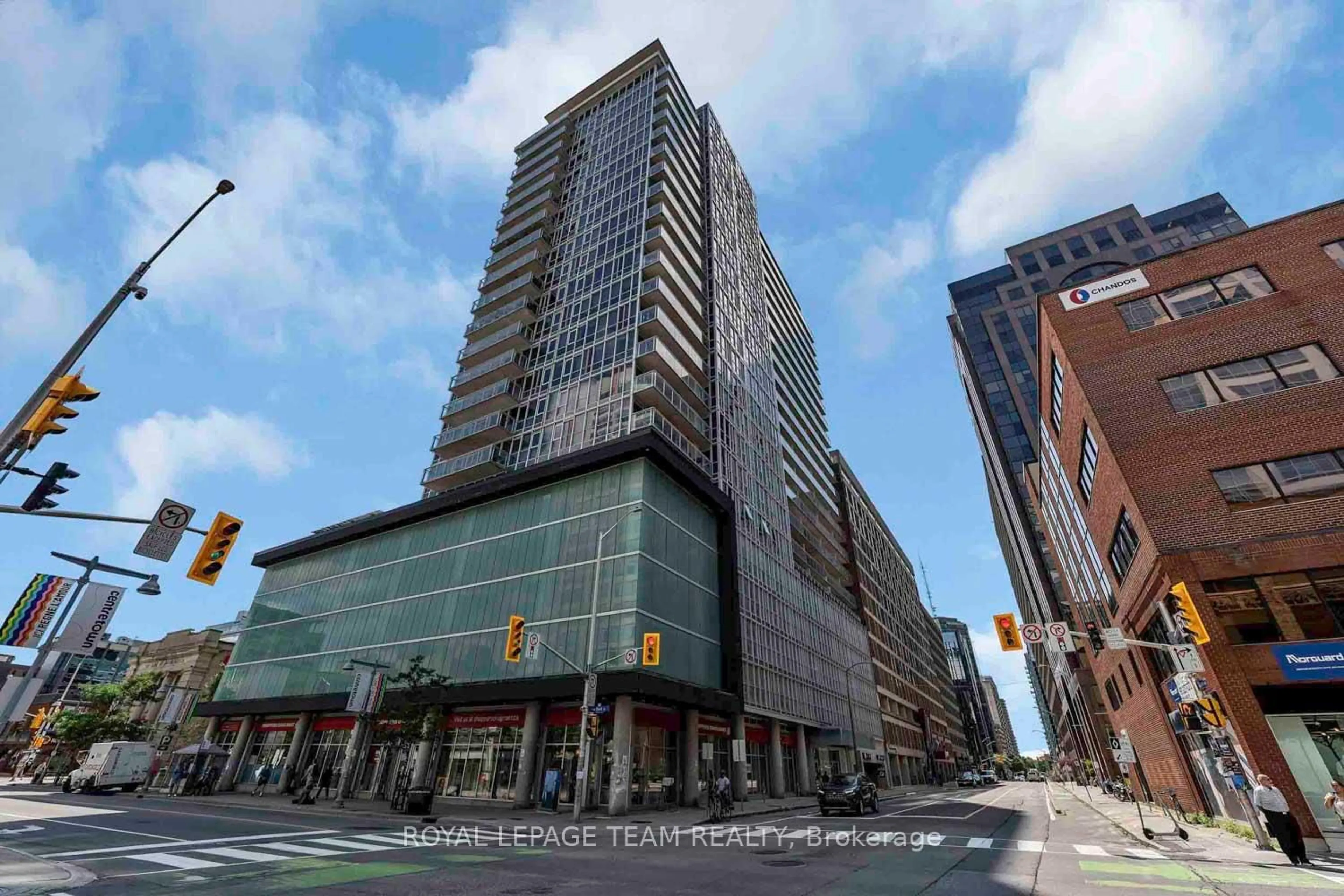 Unknown for 324 Laurier Ave #2010, Ottawa Ontario K1N 6P6