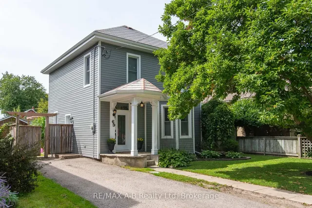 69 Louise St, Stratford 2