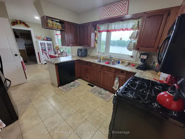 602 River Ave, Rainy River 3