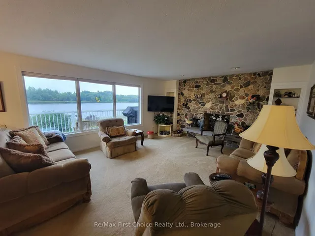 602 River Ave, Rainy River 4