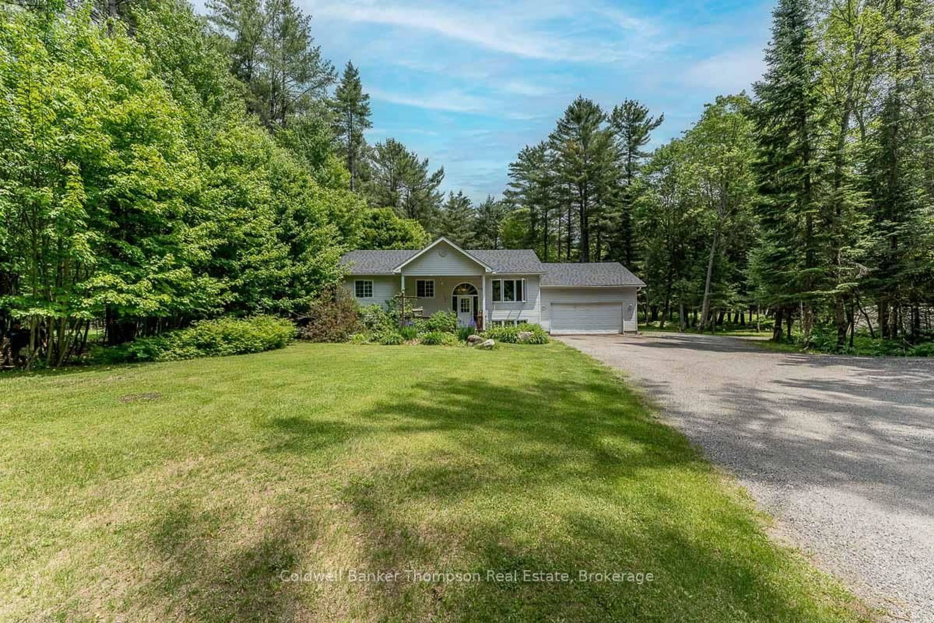 A pic from outside/outdoor area/front of a property/back of a property/a pic from drone, unknown for 109 South Waseosa Lake Rd, Huntsville Ontario P1H 2N5