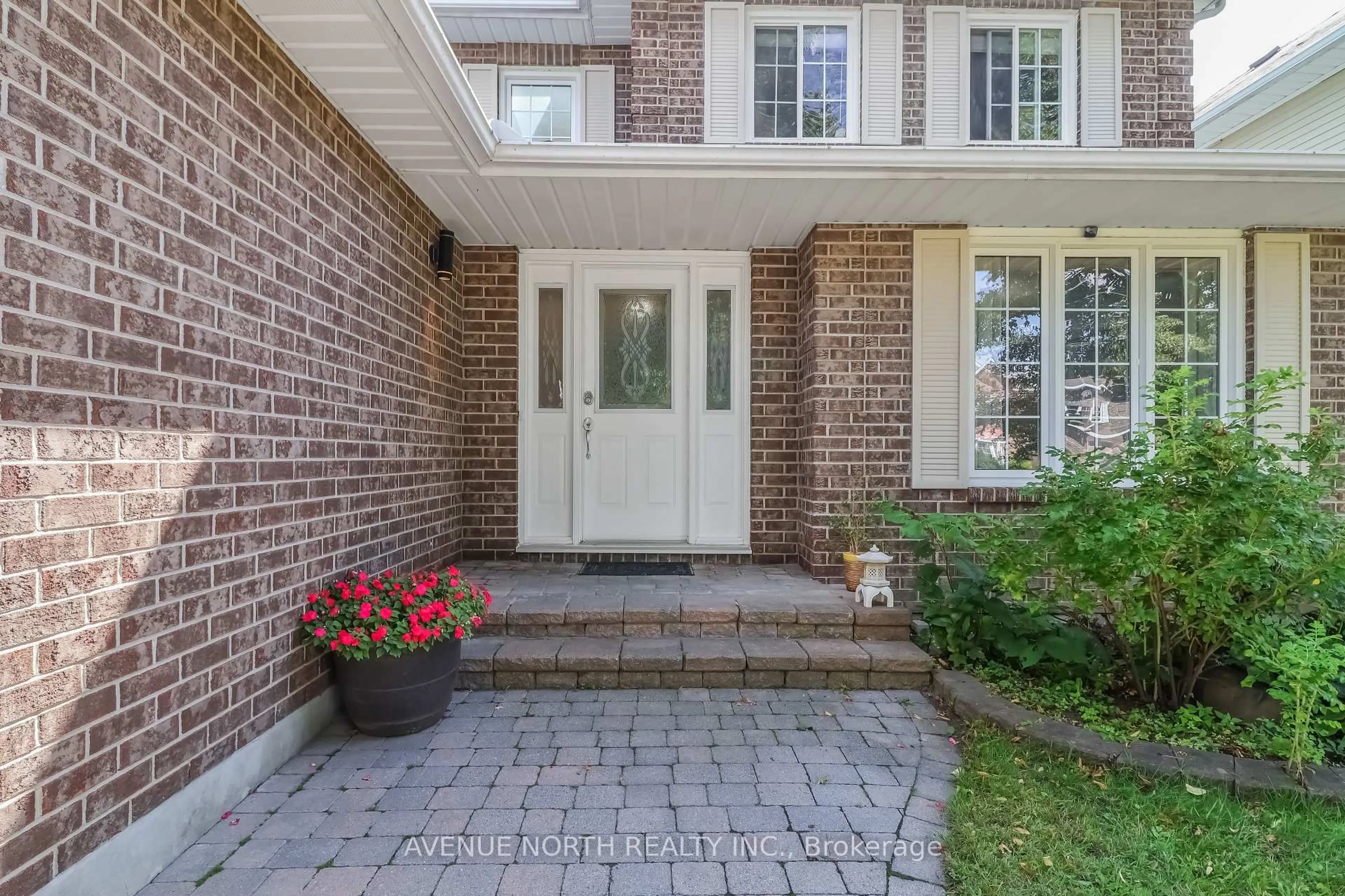 Home with brick exterior material, street for 1674 Sansonnet St, Orleans Ontario K1C 5Y6