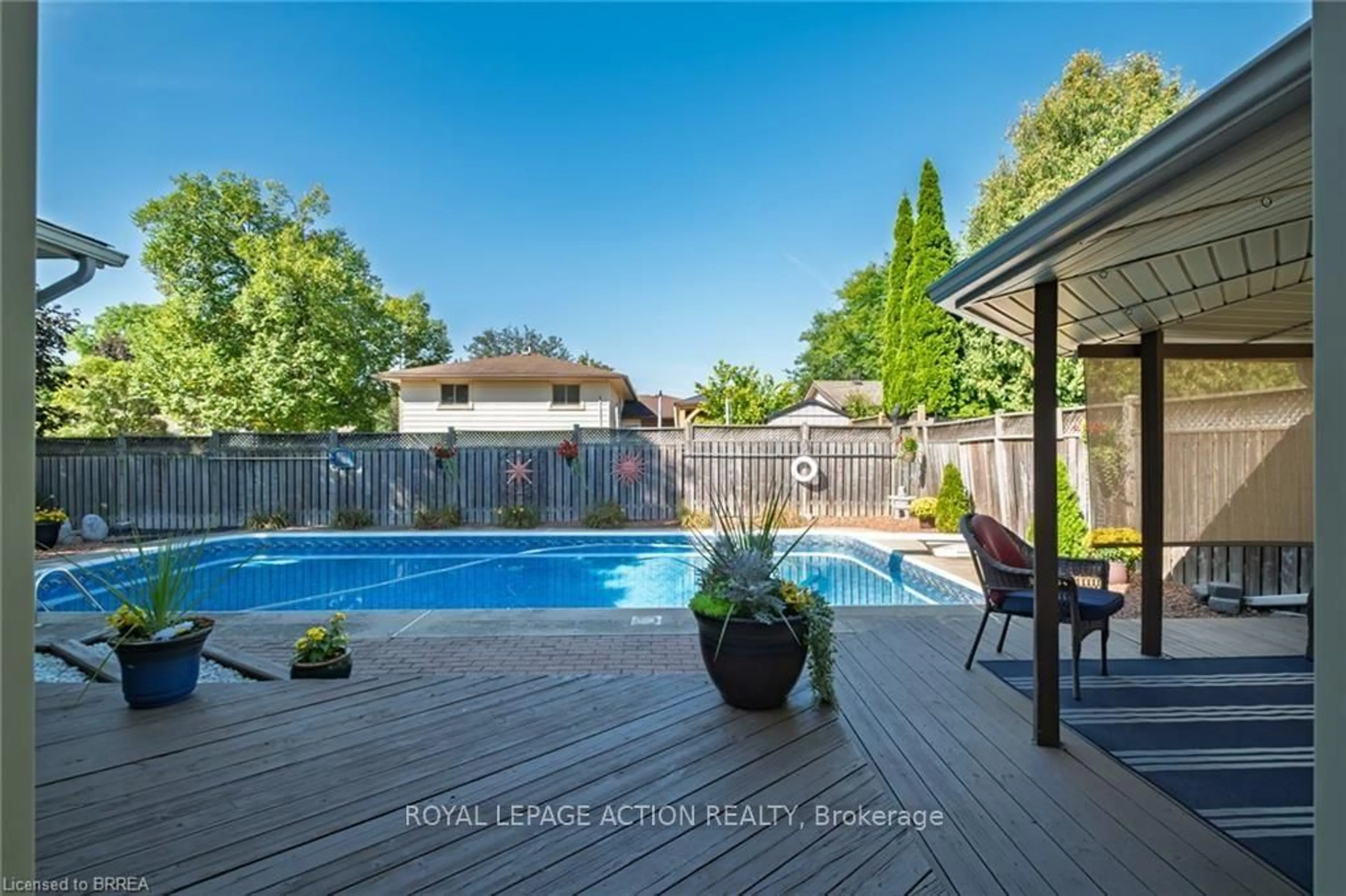 Pool for 20 Wildflower Lane, Brantford Ontario N3R 6B4